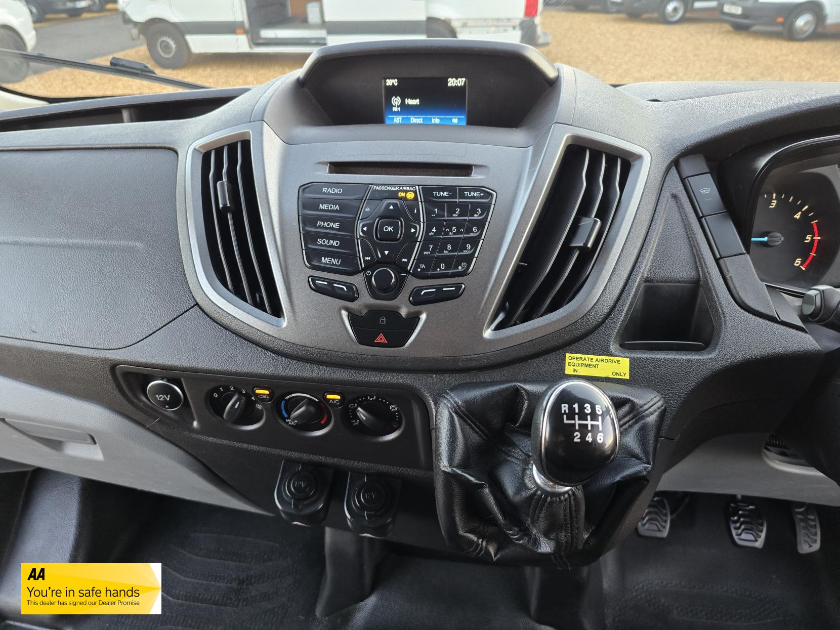 Ford Transit 2.0 350 EcoBlue Panel Van 5dr Diesel Manual RWD L2 H3 Euro 6 (130 ps)