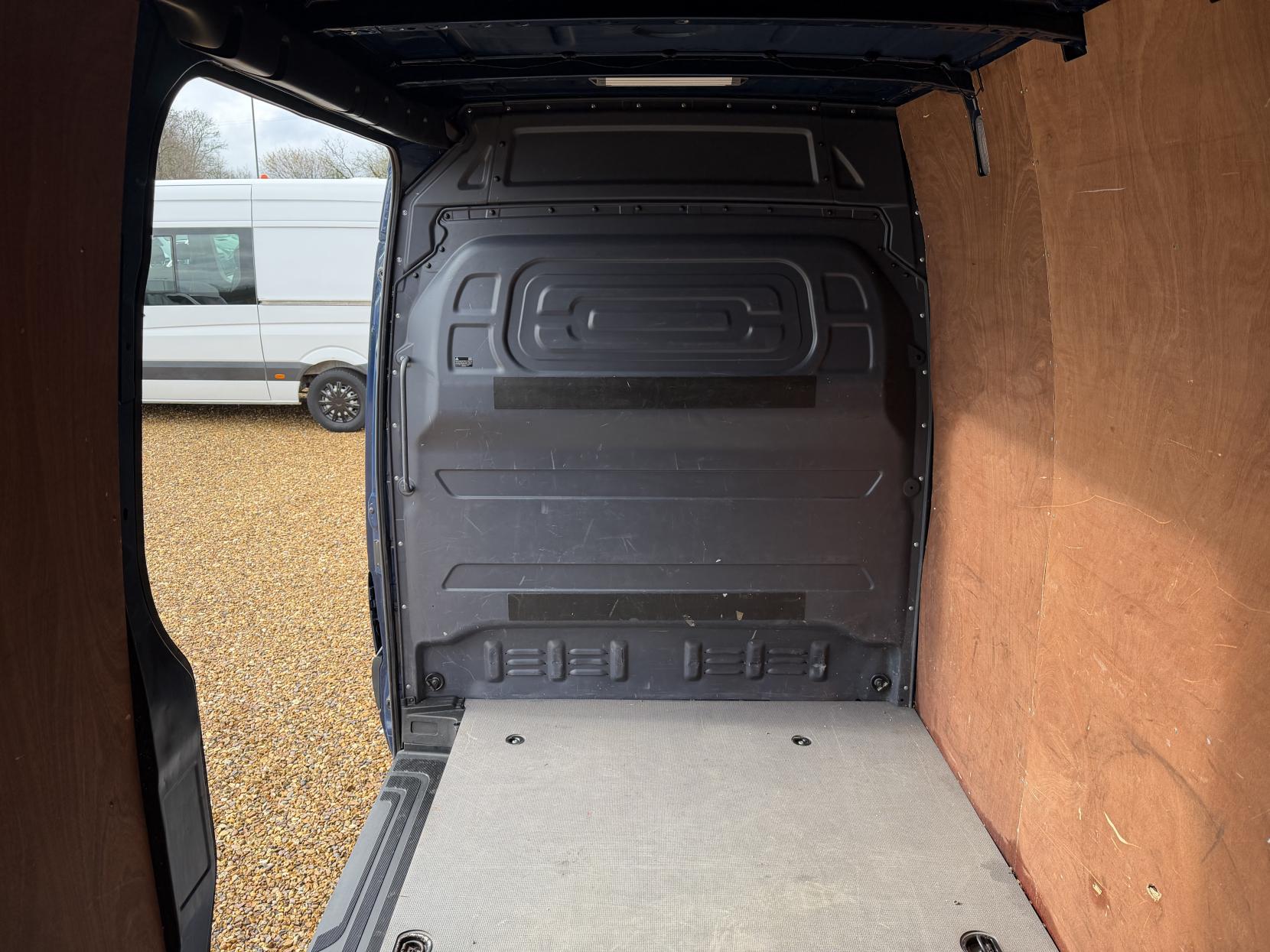 Mercedes-Benz Sprinter 2.1 314 CDI Panel Van 5dr Diesel Manual RWD L2 H2 Euro 6 (143 ps)