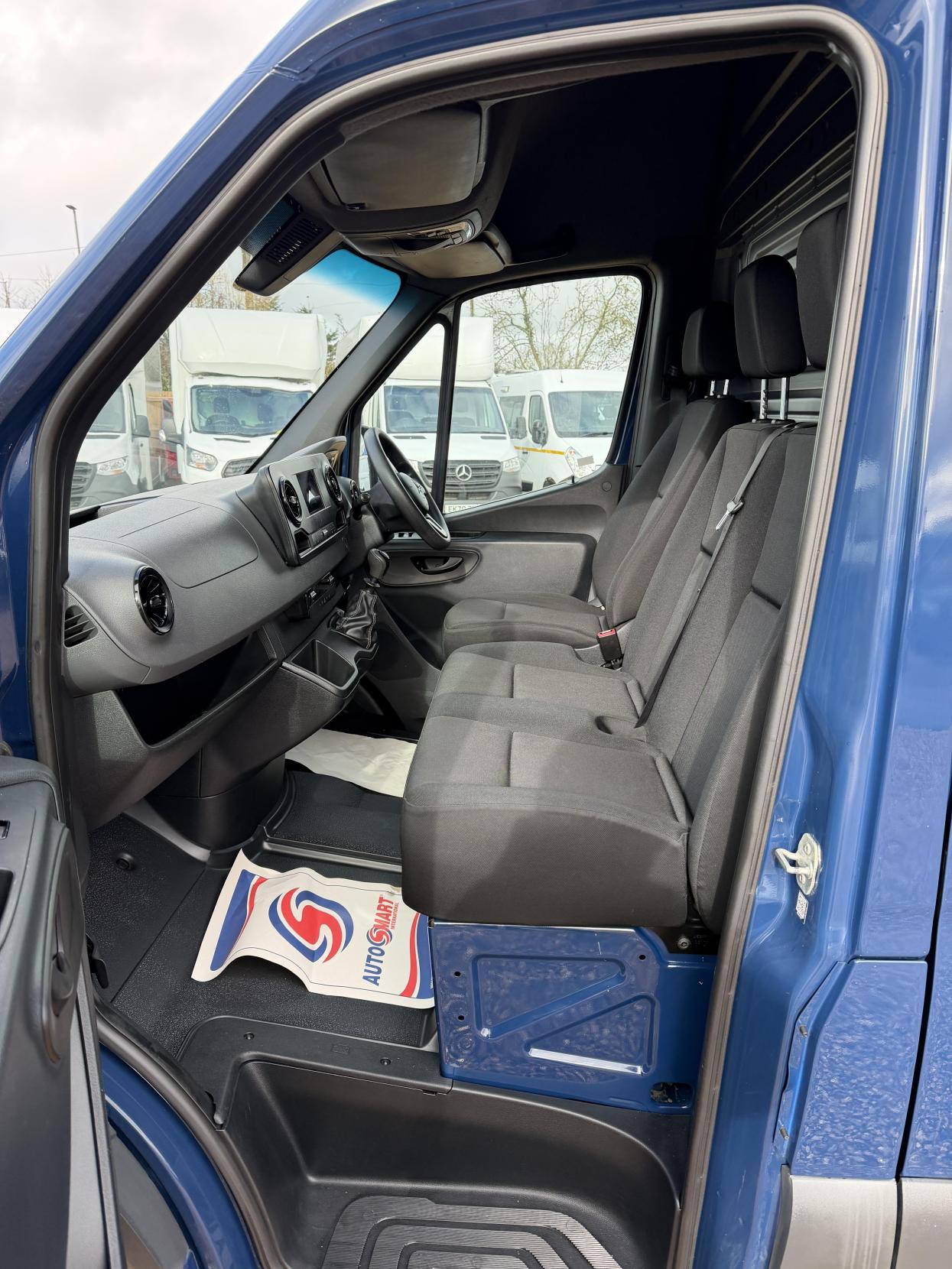 Mercedes-Benz Sprinter 2.1 314 CDI Panel Van 5dr Diesel Manual RWD L2 H2 Euro 6 (143 ps)