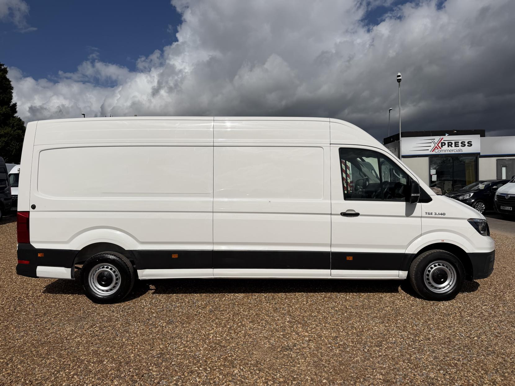 2019 MAN TGE 2.0 3140d Panel Van 5dr Diesel Manual FWD LWB High Roof Euro 6 (s/s) (140 ps) - Thumbnail 12