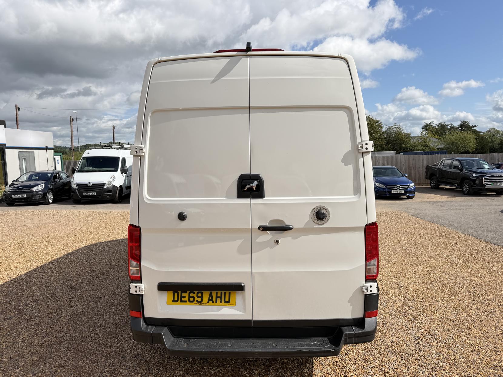 2019 MAN TGE 2.0 3140d Panel Van 5dr Diesel Manual FWD LWB High Roof Euro 6 (s/s) (140 ps) - Thumbnail 10