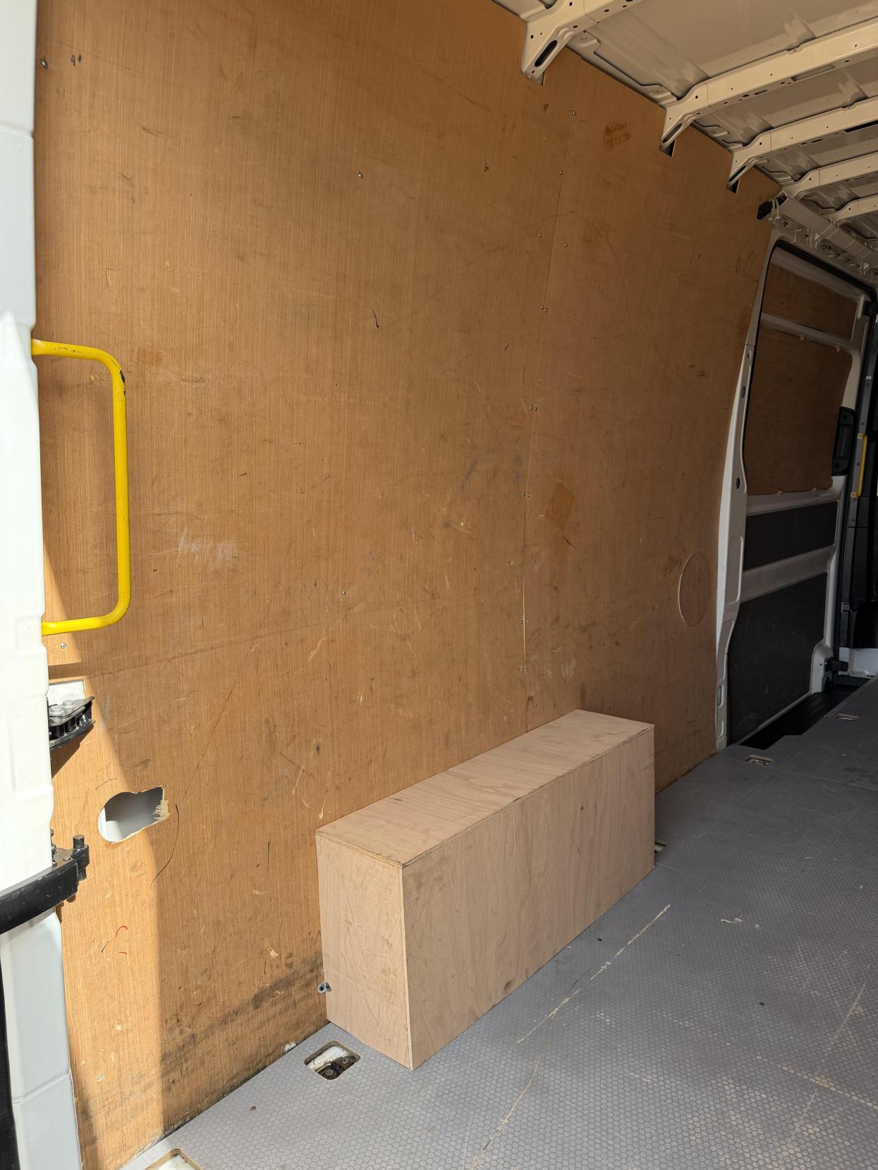 2019 MAN TGE 2.0 3140d Panel Van 5dr Diesel Manual FWD LWB High Roof Euro 6 (s/s) (140 ps) - Thumbnail 40