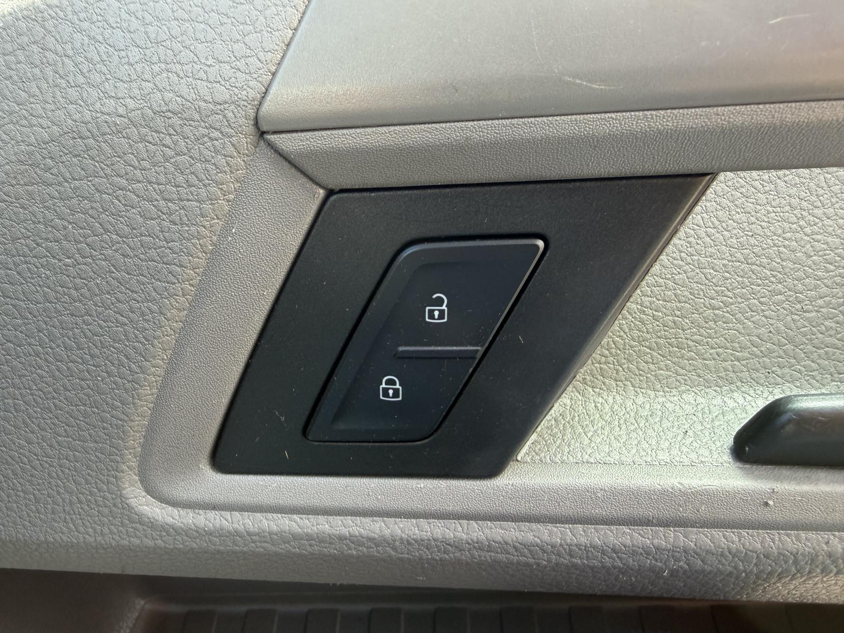 2019 MAN TGE 2.0 3140d Panel Van 5dr Diesel Manual FWD LWB High Roof Euro 6 (s/s) (140 ps) - Thumbnail 25