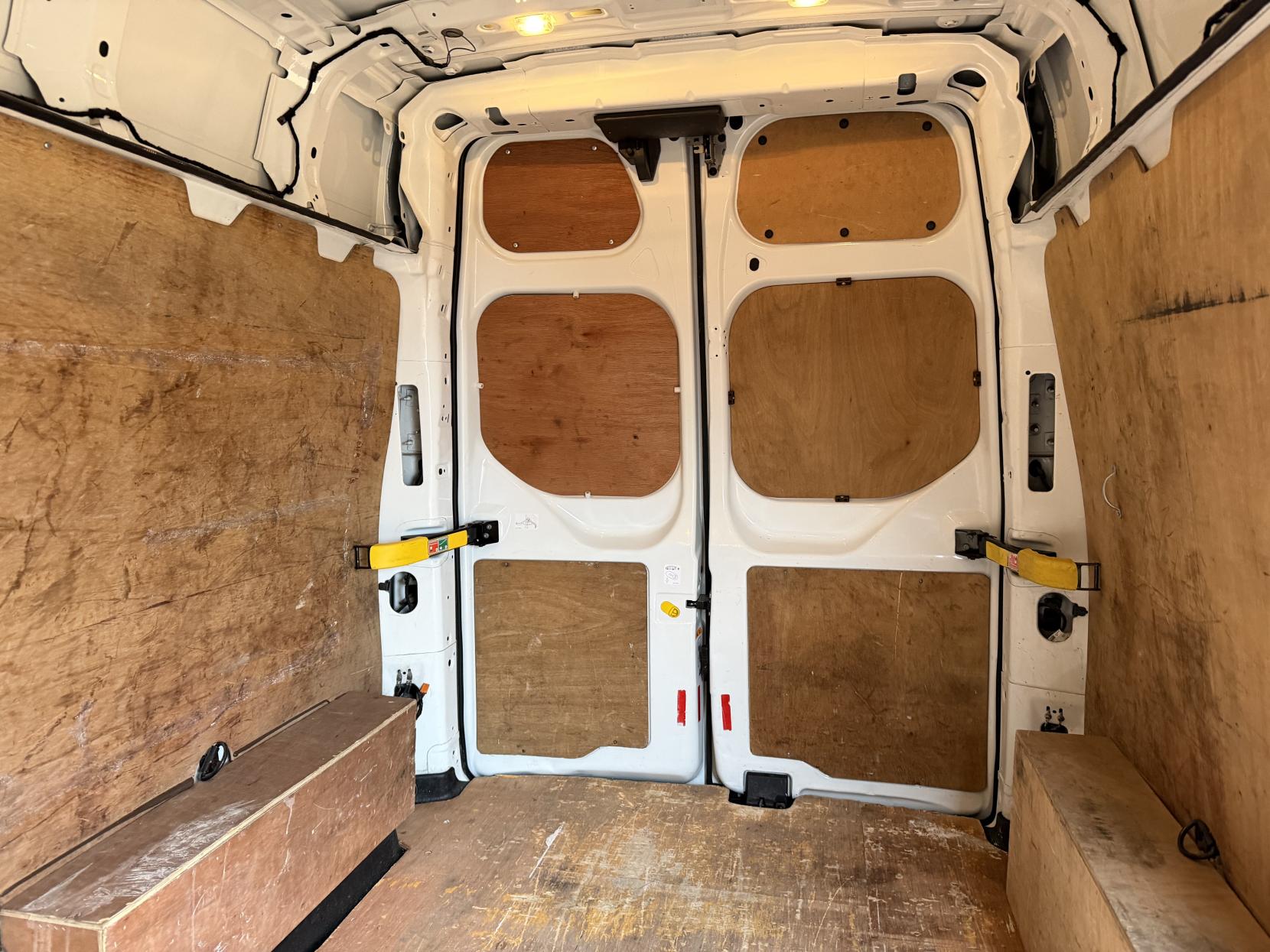 Ford Transit Custom 2.0 300 EcoBlue Trend Panel Van 5dr Diesel Manual L2 H2 Euro 6 (105 ps)