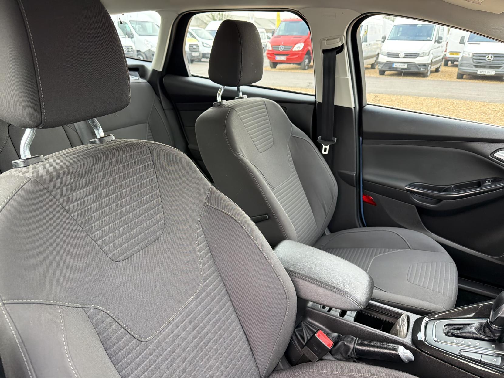 Ford Focus 1.0T EcoBoost Titanium Estate 5dr Petrol Auto Euro 6 (s/s) (125 ps)