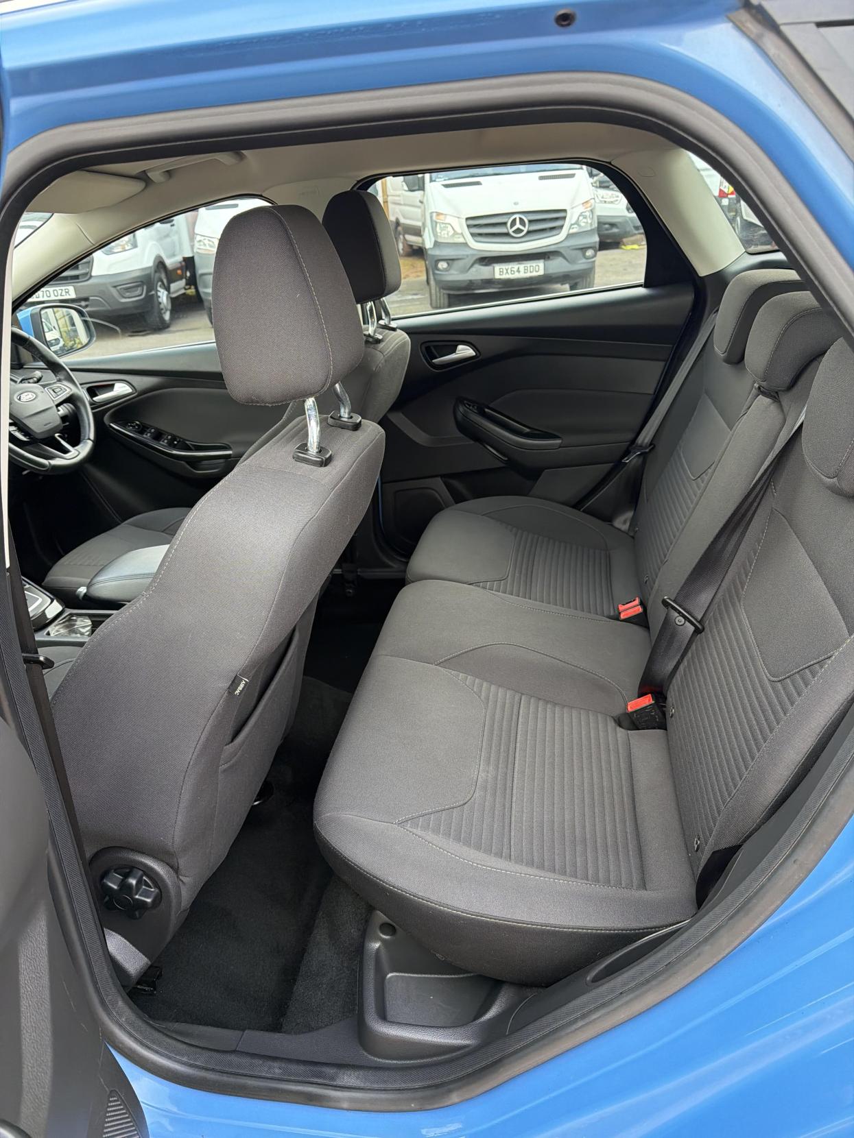 Ford Focus 1.0T EcoBoost Titanium Estate 5dr Petrol Auto Euro 6 (s/s) (125 ps)