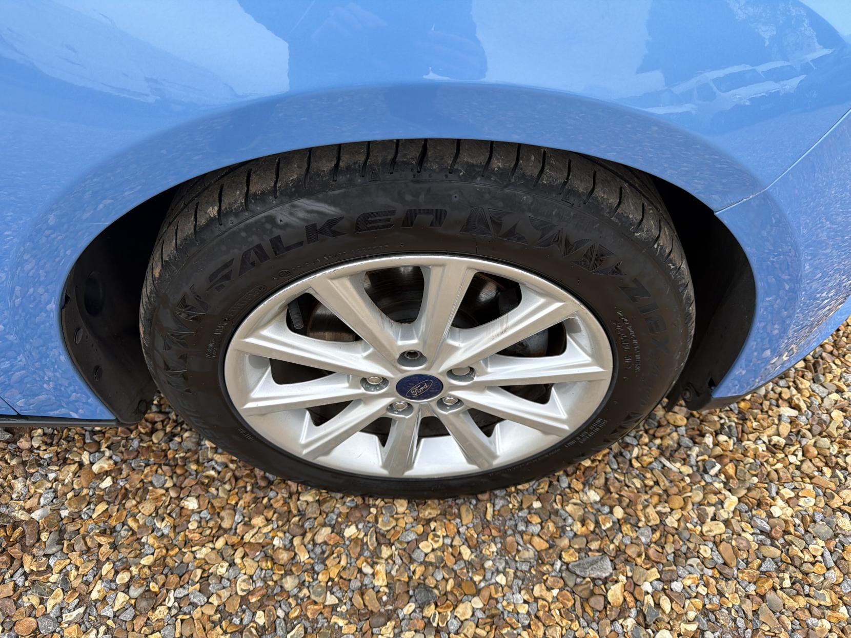 Ford Focus 1.0T EcoBoost Titanium Estate 5dr Petrol Auto Euro 6 (s/s) (125 ps)