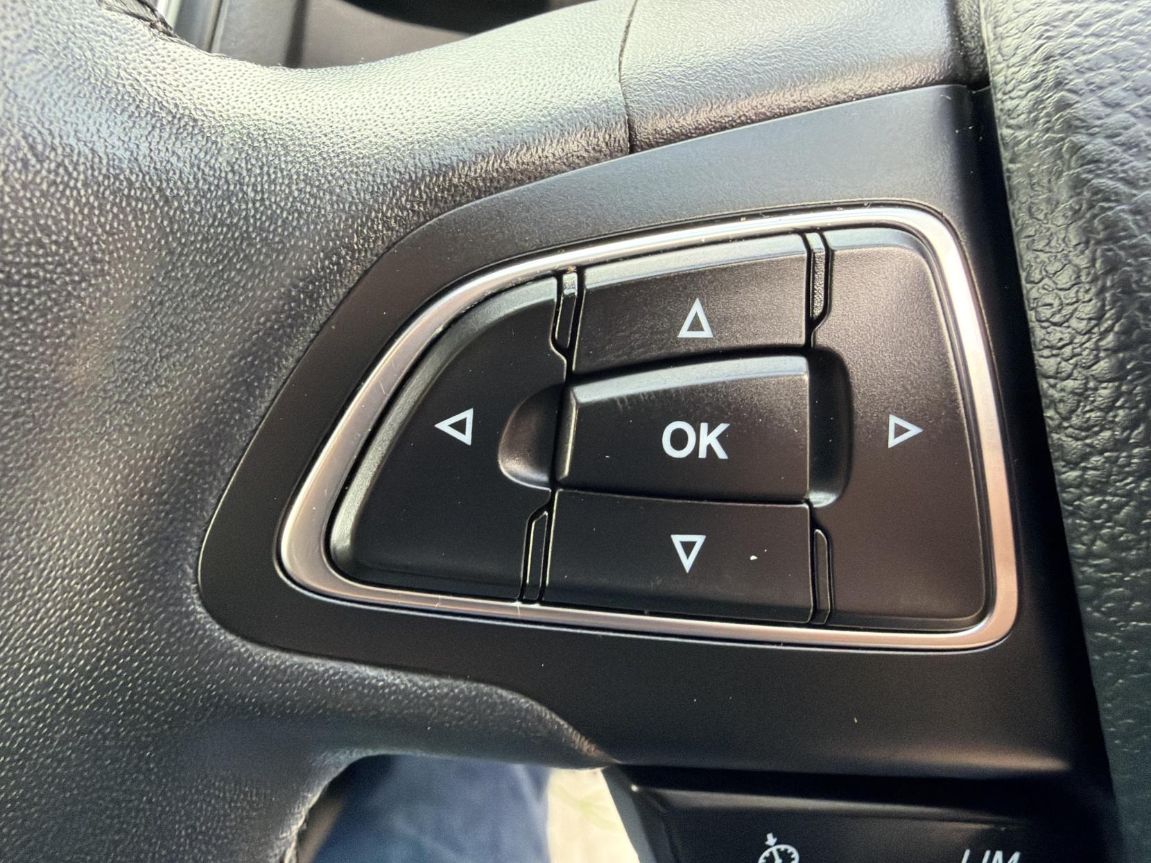 Ford Focus 1.0T EcoBoost Titanium Estate 5dr Petrol Auto Euro 6 (s/s) (125 ps)