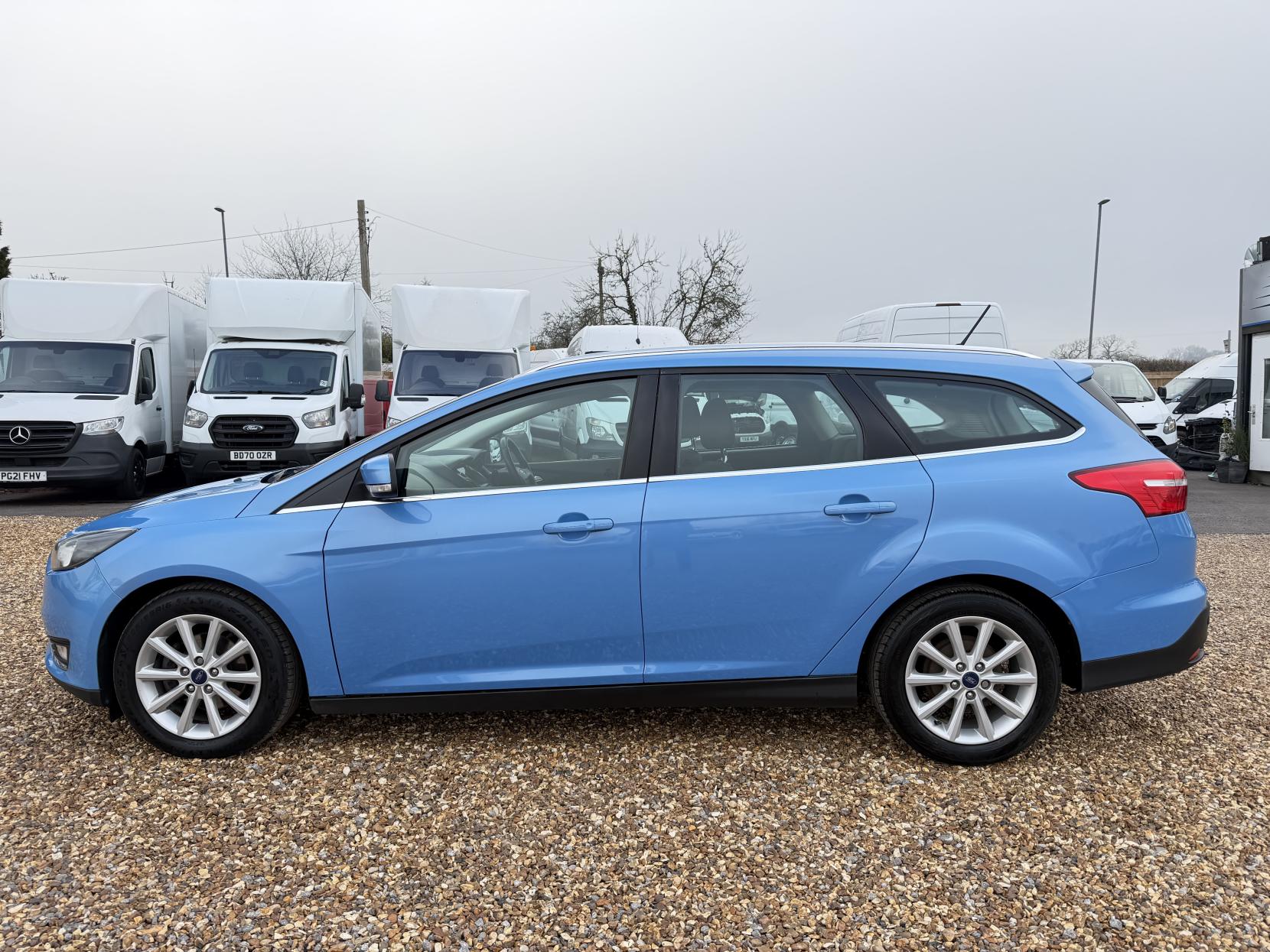 Ford Focus 1.0T EcoBoost Titanium Estate 5dr Petrol Auto Euro 6 (s/s) (125 ps)
