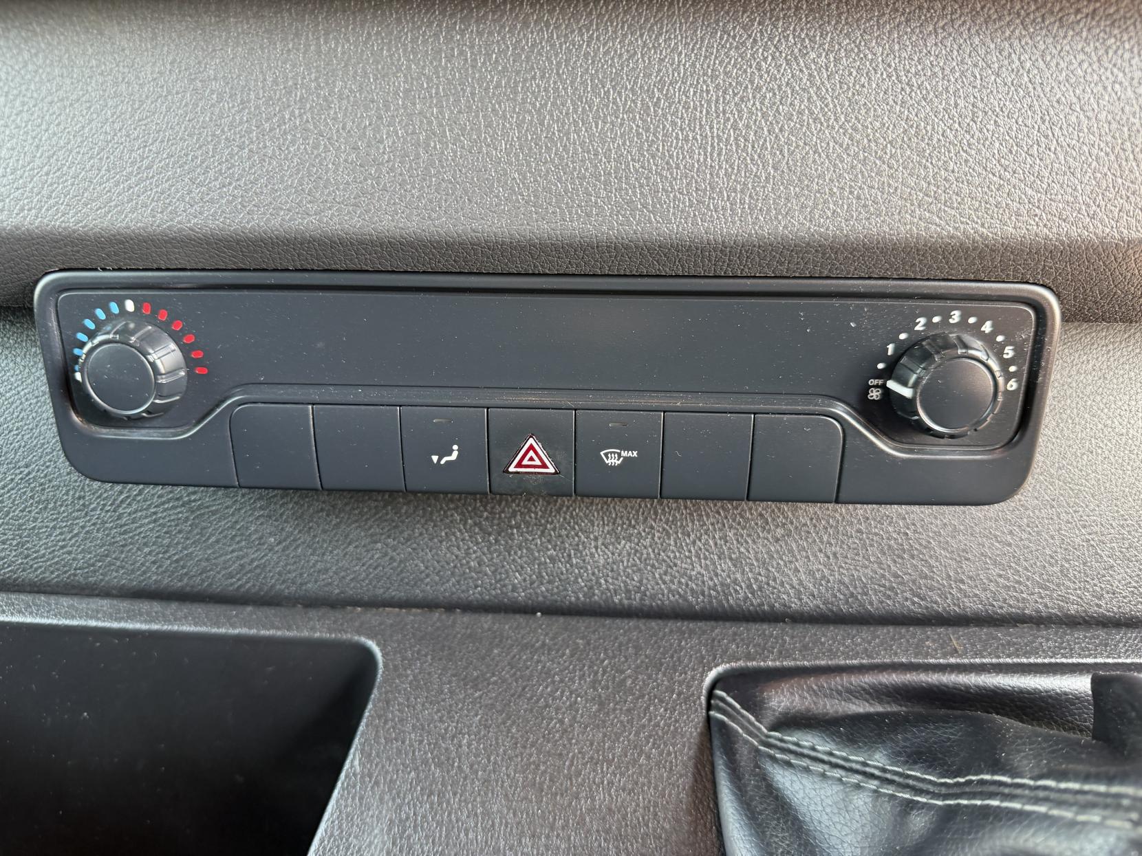 2020 Mercedes-Benz Sprinter 2.1 311 CDI Panel Van 5dr Diesel Manual RWD L3 H2 Euro 6 (114 ps) - Thumbnail 42