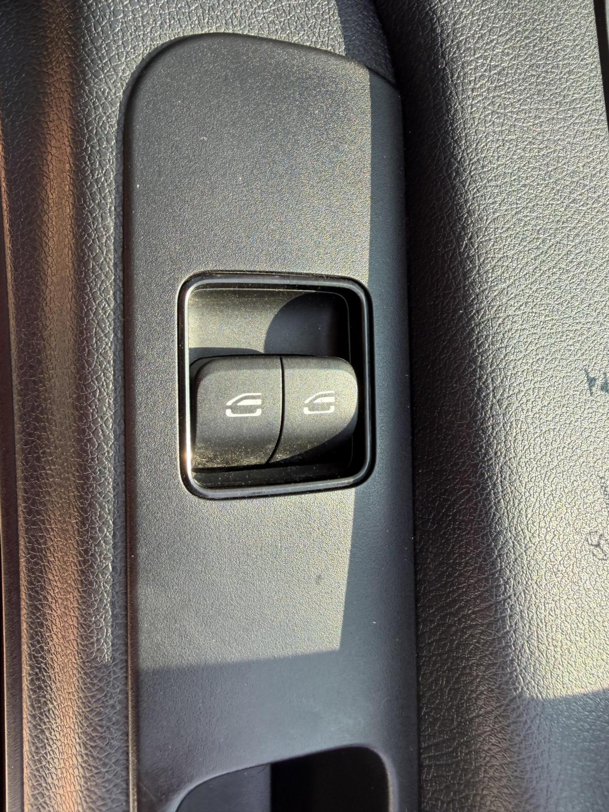 2020 Mercedes-Benz Sprinter 2.1 311 CDI Panel Van 5dr Diesel Manual RWD L3 H2 Euro 6 (114 ps) - Thumbnail 35