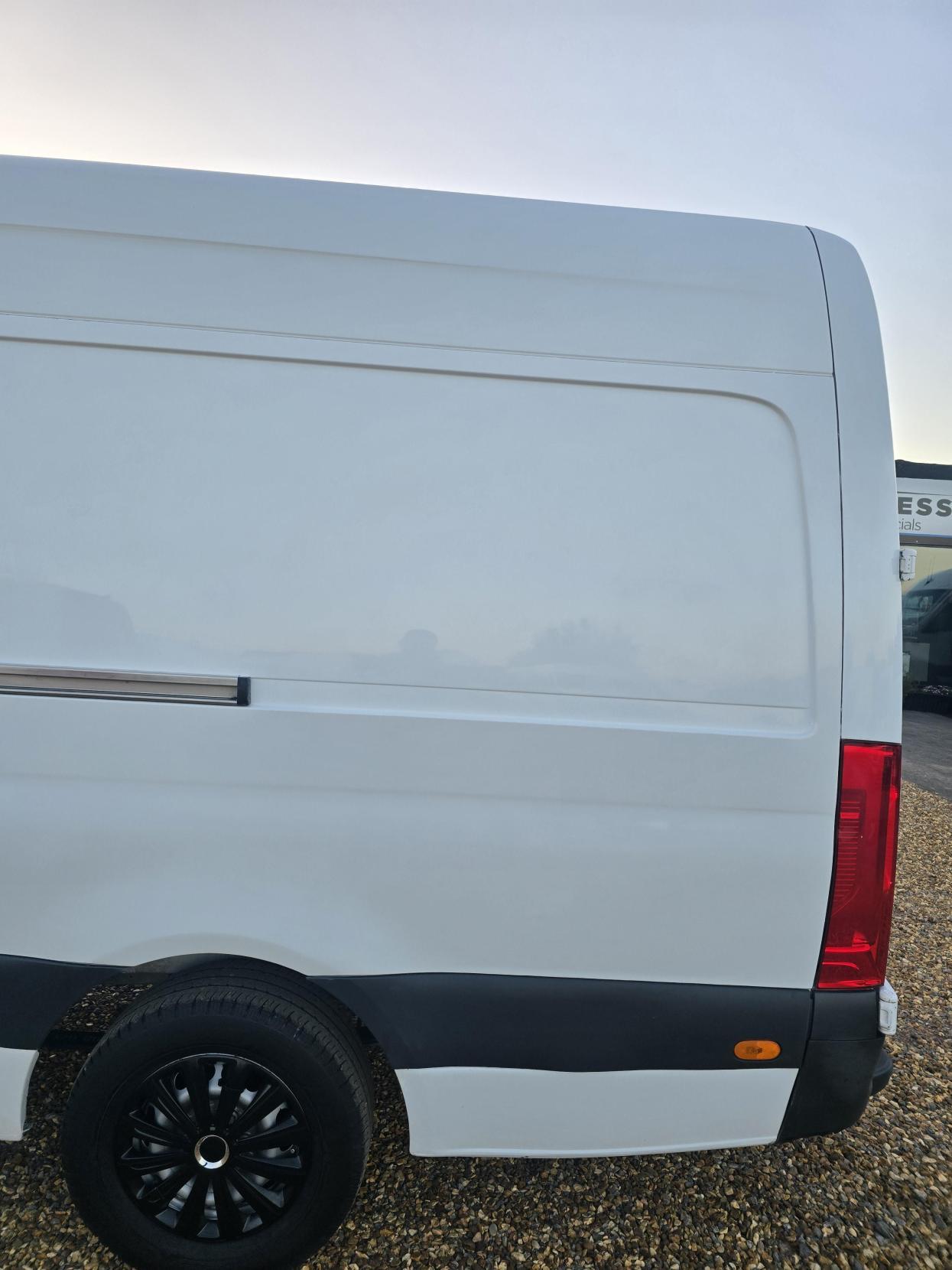 Mercedes-Benz Sprinter 2.1 311 CDI Panel Van 5dr Diesel Manual RWD L3 H2 Euro 6 (114 ps)