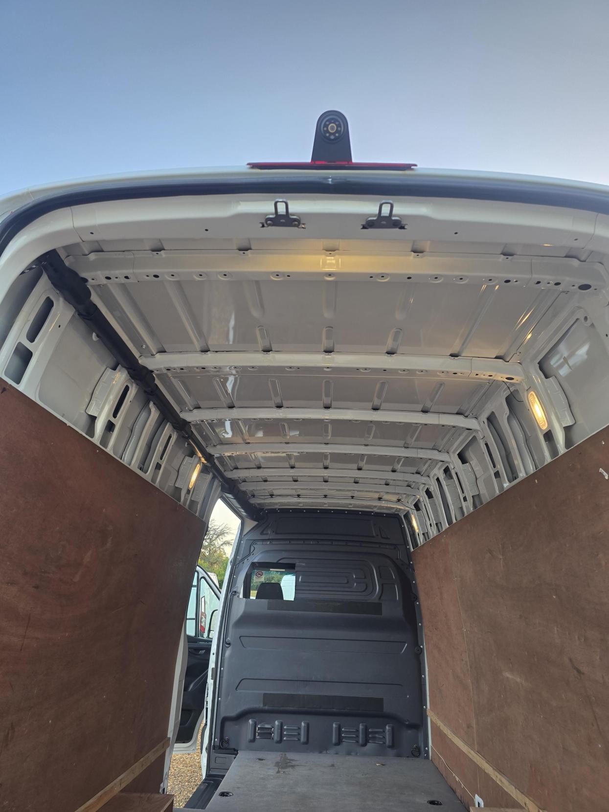 Mercedes-Benz Sprinter 2.1 311 CDI Panel Van 5dr Diesel Manual RWD L3 H2 Euro 6 (114 ps)