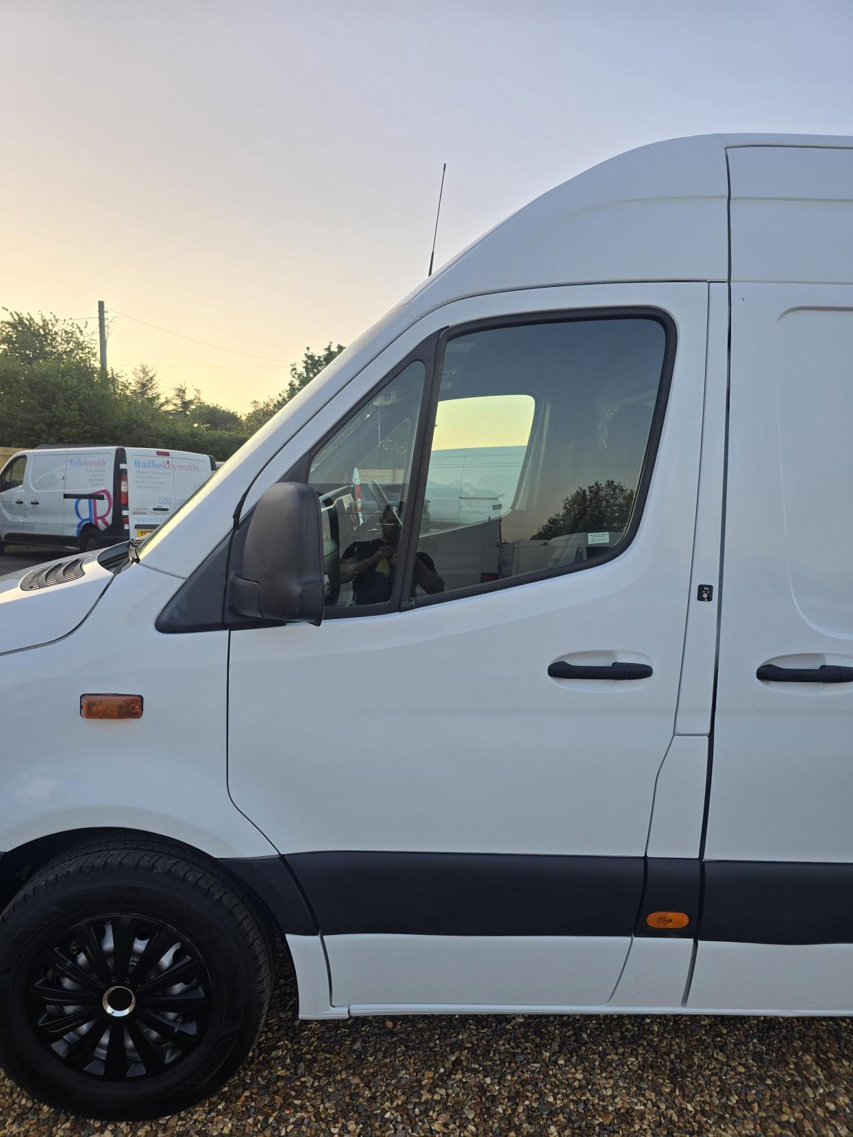 Mercedes-Benz Sprinter 2.1 311 CDI Panel Van 5dr Diesel Manual RWD L3 H2 Euro 6 (114 ps)
