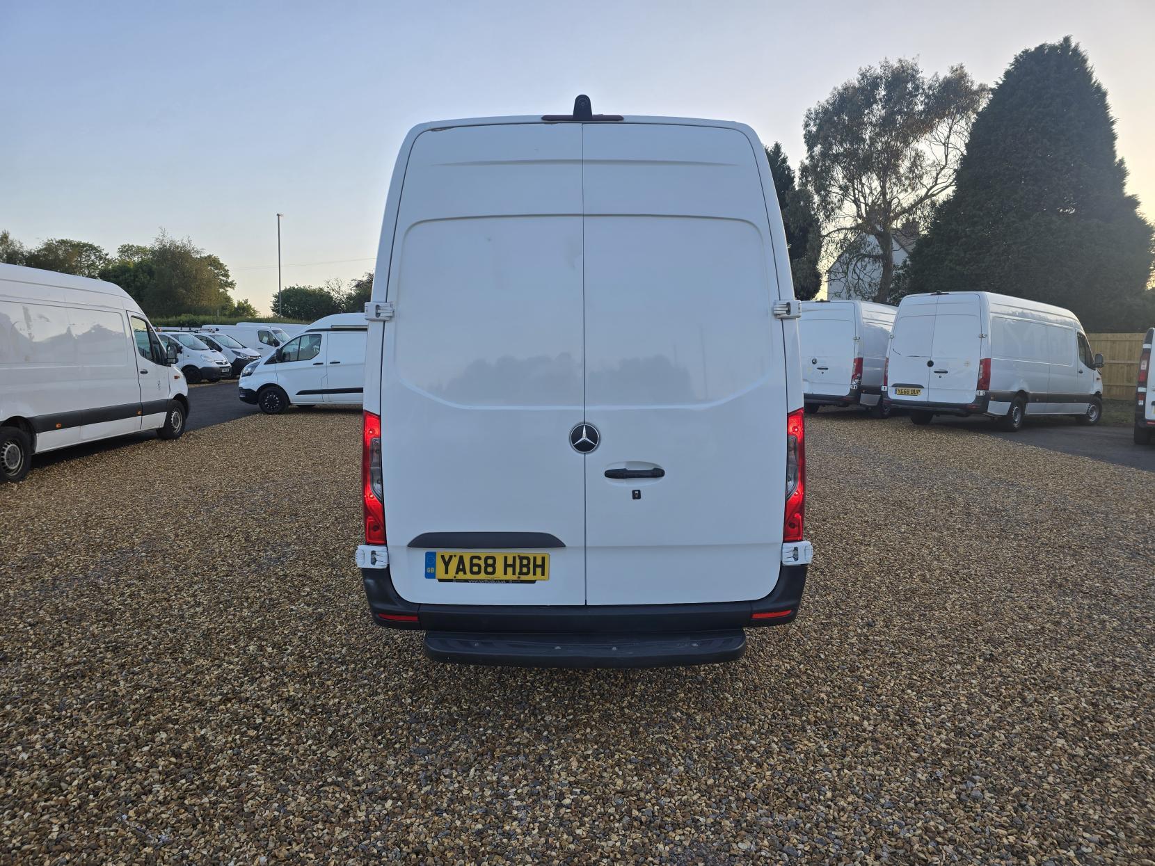 Mercedes-Benz Sprinter 2.1 311 CDI Panel Van 5dr Diesel Manual RWD L3 H2 Euro 6 (114 ps)