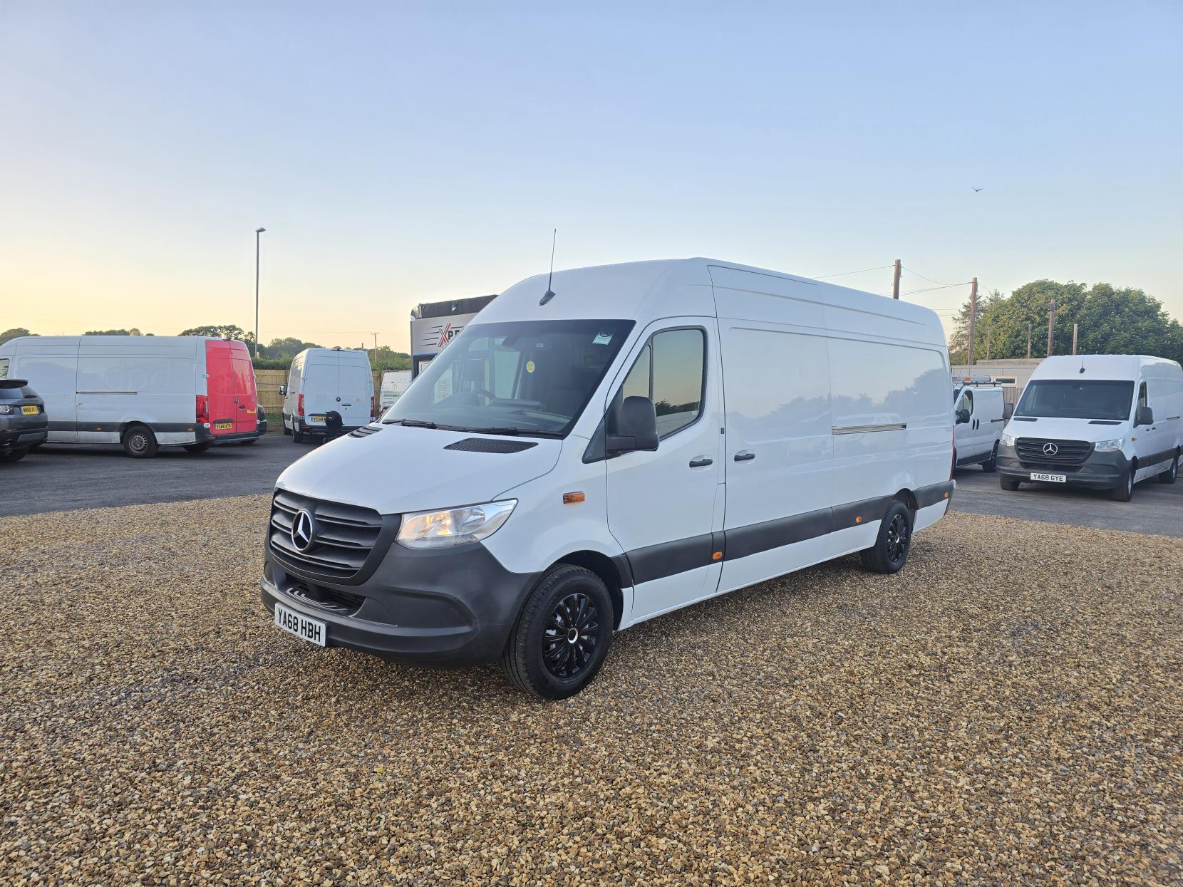 Mercedes-Benz Sprinter 2.1 311 CDI Panel Van 5dr Diesel Manual RWD L3 H2 Euro 6 (114 ps)