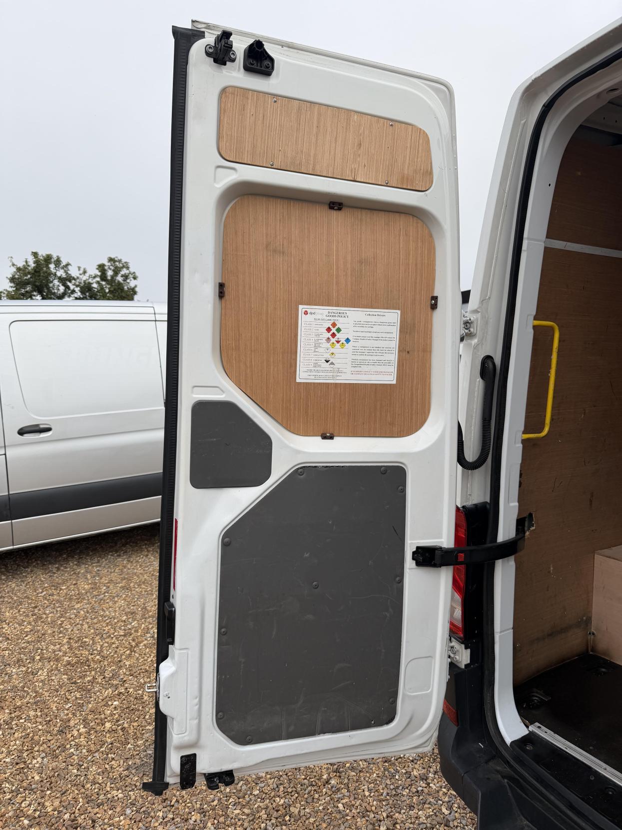 2020 MAN TGE 2.0 3140d Panel Van 5dr Diesel Manual FWD LWB High Roof Euro 6 (s/s) (140 ps) - Thumbnail 35
