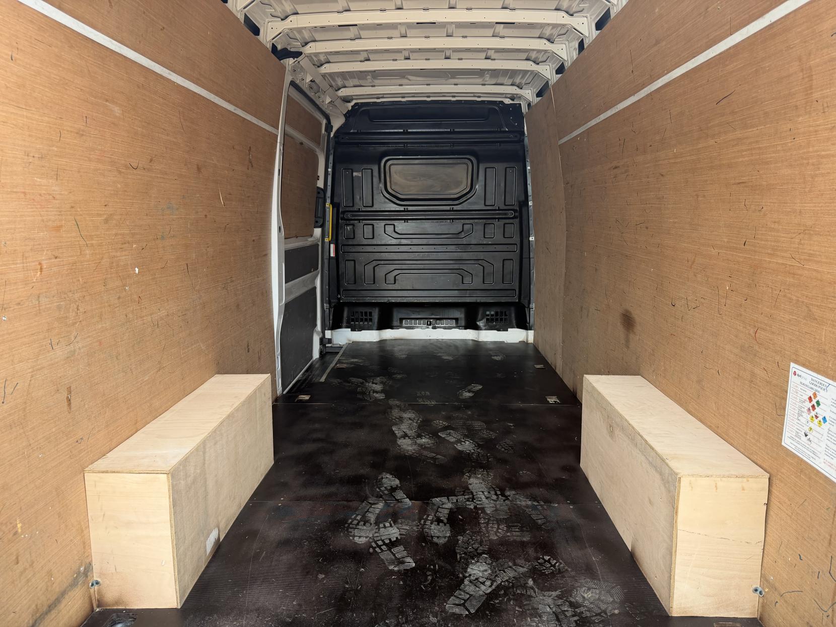 2020 MAN TGE 2.0 3140d Panel Van 5dr Diesel Manual FWD LWB High Roof Euro 6 (s/s) (140 ps) - Thumbnail 38