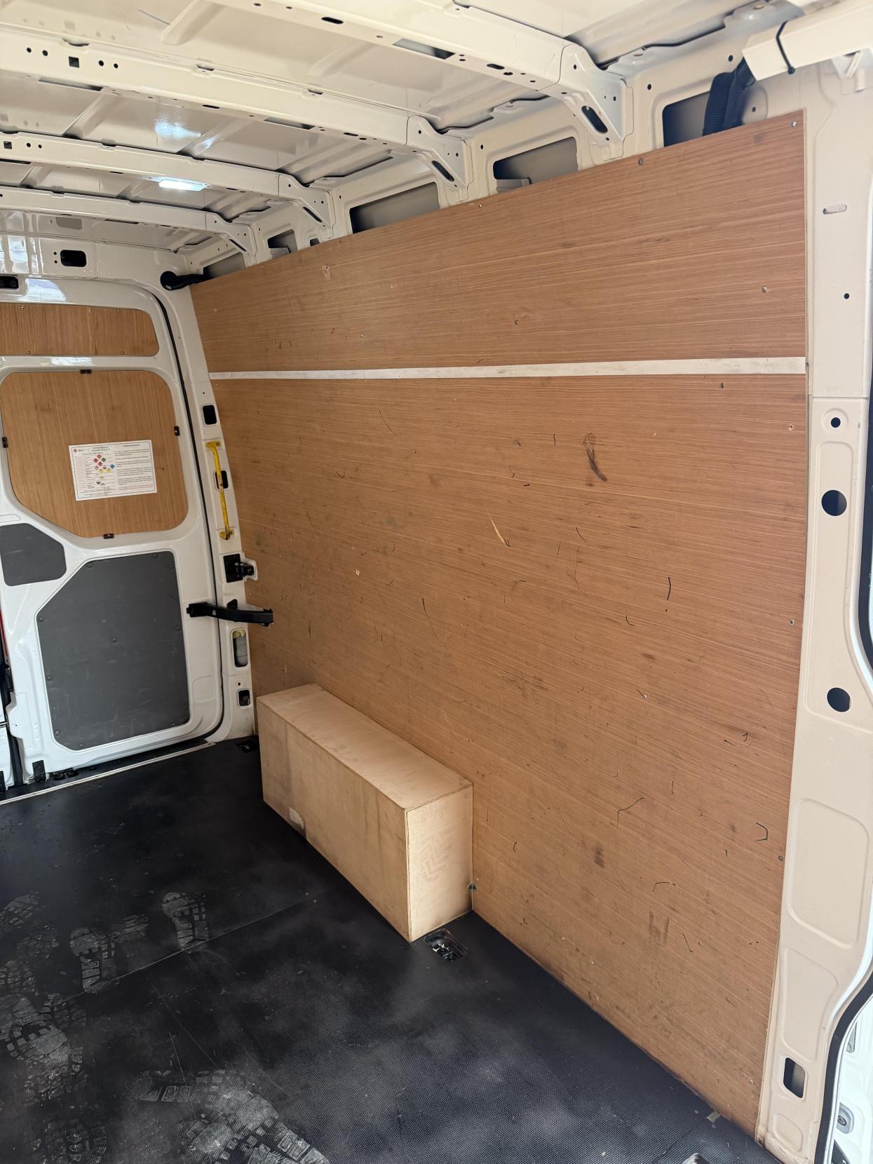2020 MAN TGE 2.0 3140d Panel Van 5dr Diesel Manual FWD LWB High Roof Euro 6 (s/s) (140 ps) - Thumbnail 33