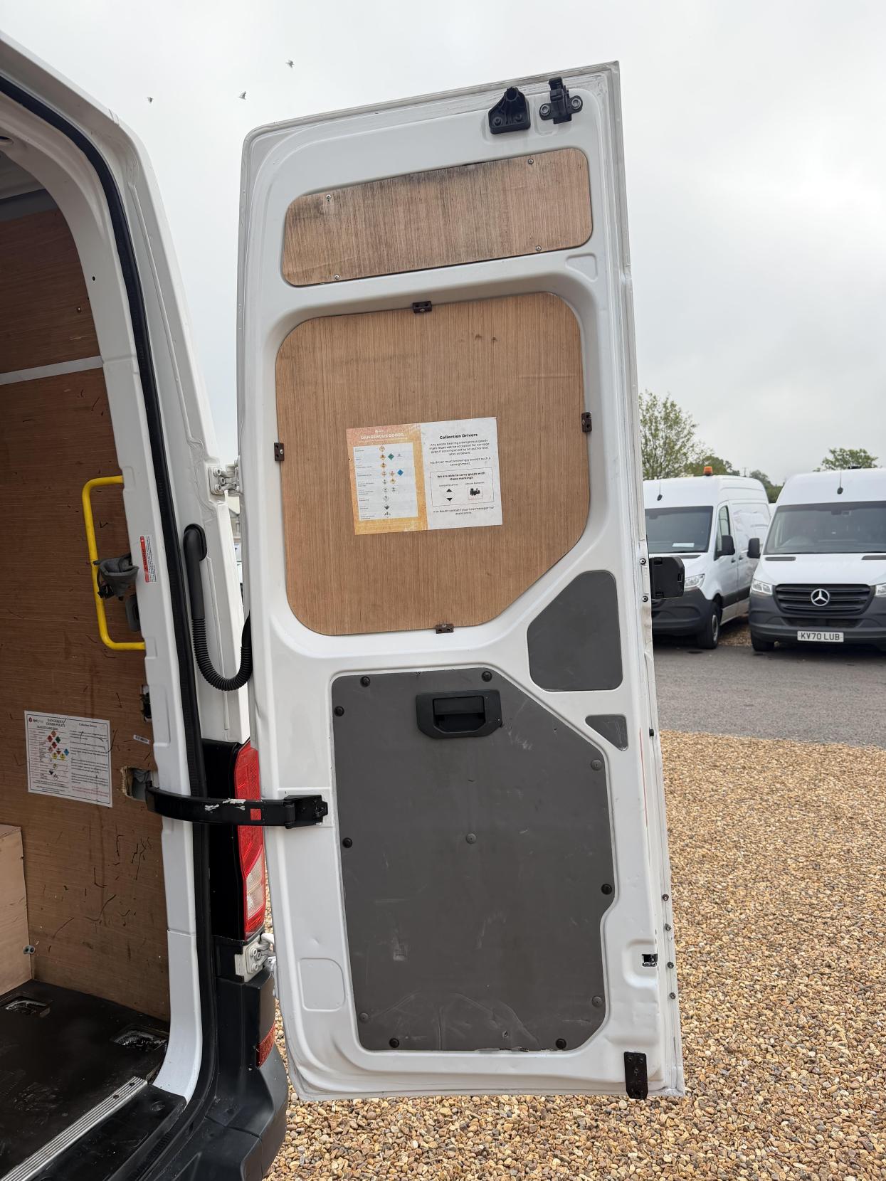 2020 MAN TGE 2.0 3140d Panel Van 5dr Diesel Manual FWD LWB High Roof Euro 6 (s/s) (140 ps) - Thumbnail 39