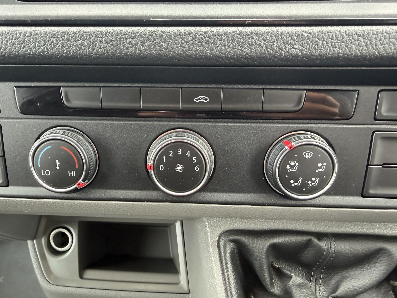 2020 MAN TGE 2.0 3140d Panel Van 5dr Diesel Manual FWD LWB High Roof Euro 6 (s/s) (140 ps) - Thumbnail 24