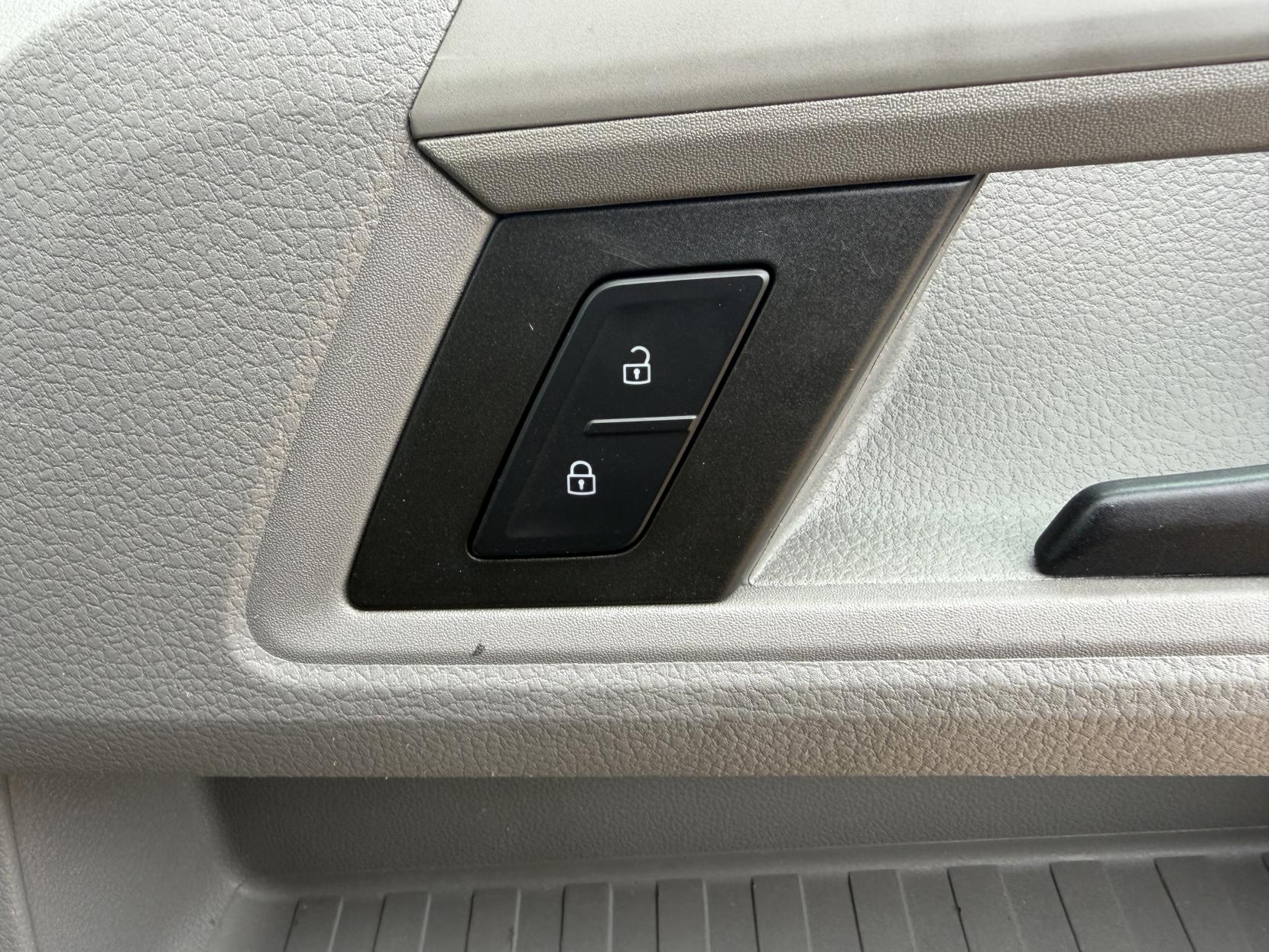 2020 MAN TGE 2.0 3140d Panel Van 5dr Diesel Manual FWD LWB High Roof Euro 6 (s/s) (140 ps) - Thumbnail 17