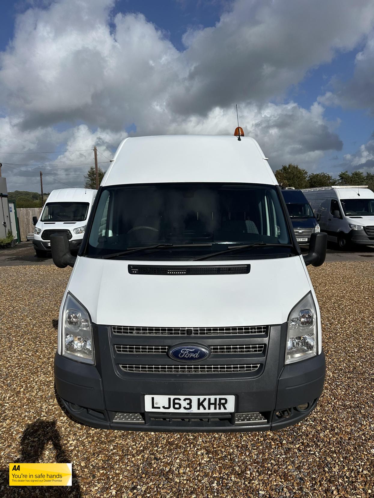 Ford Transit 2.2 TDCi 350 Panel Van 3dr Diesel Manual RWD L3 H3 (224 g/km, 98 bhp)