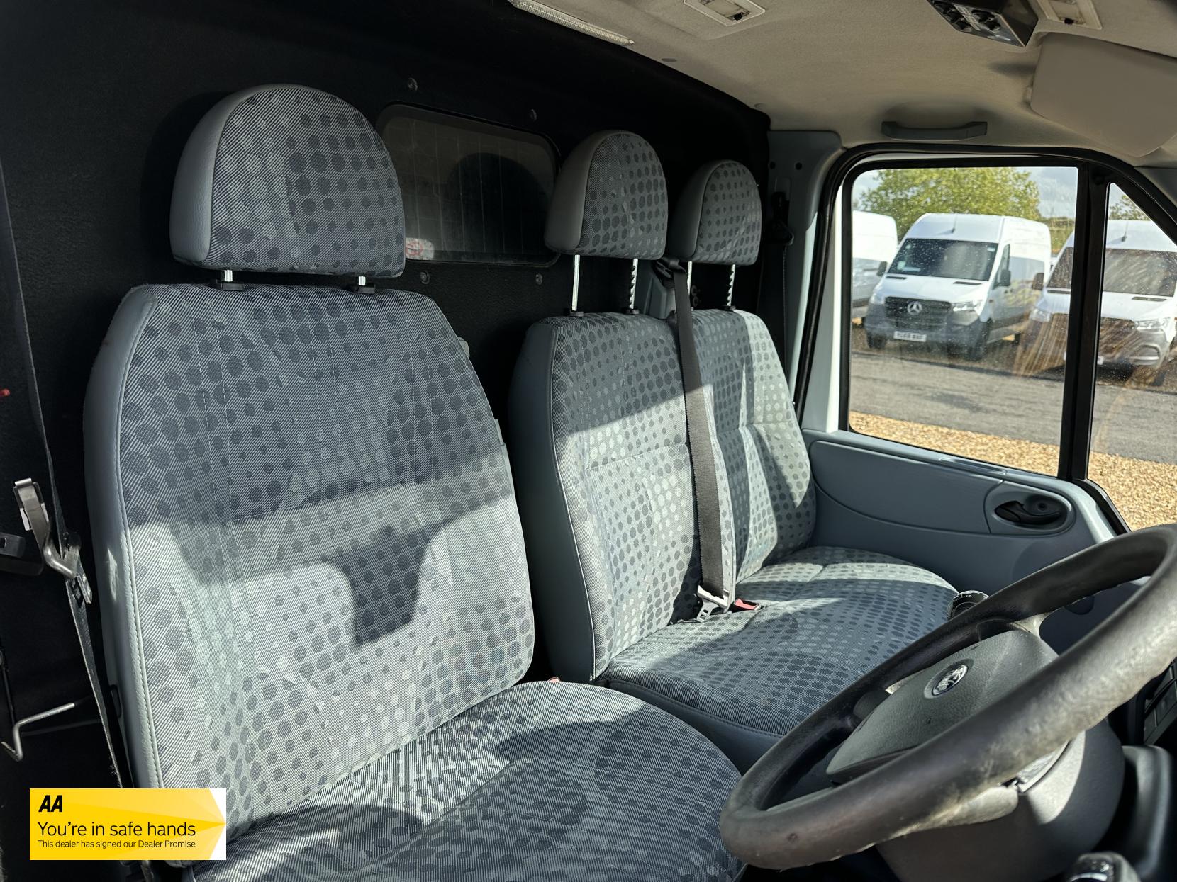 Ford Transit 2.2 TDCi 350 Panel Van 3dr Diesel Manual RWD L3 H3 (224 g/km, 98 bhp)