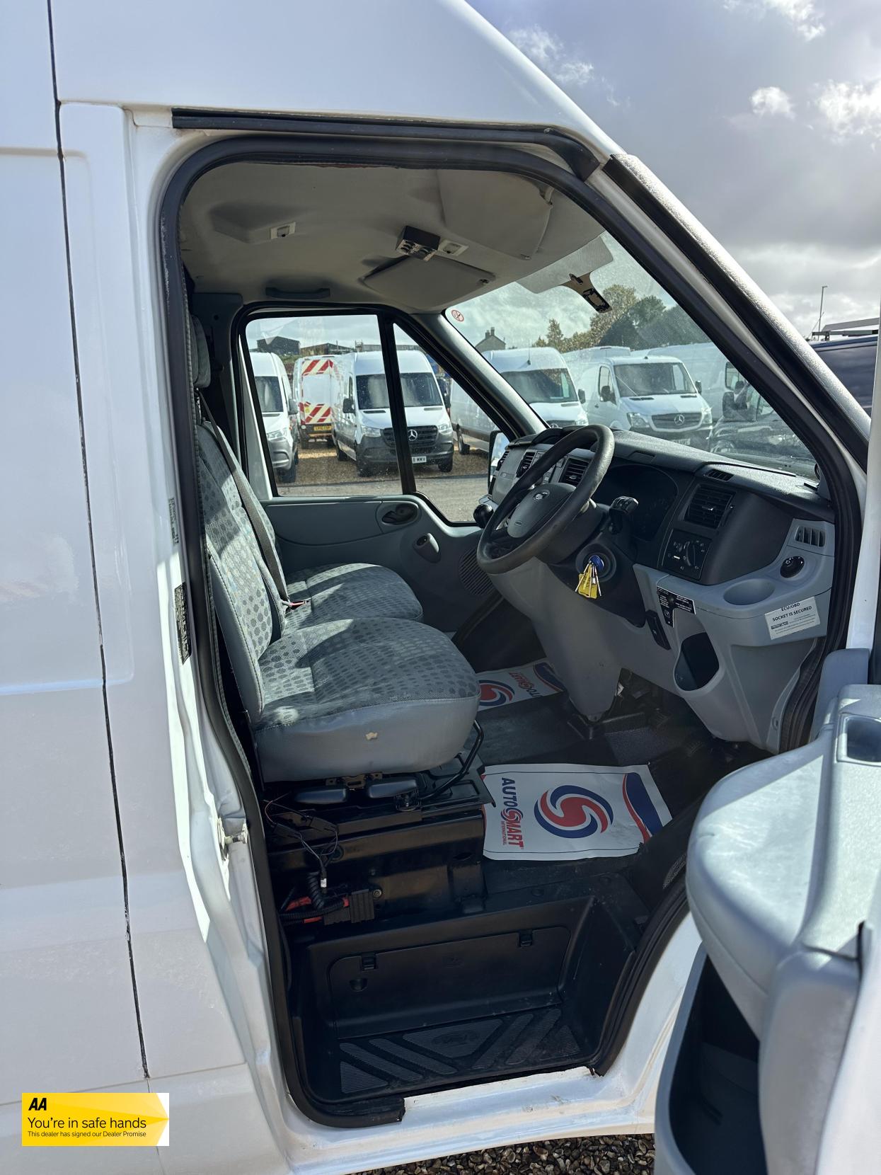 Ford Transit 2.2 TDCi 350 Panel Van 3dr Diesel Manual RWD L3 H3 (224 g/km, 98 bhp)