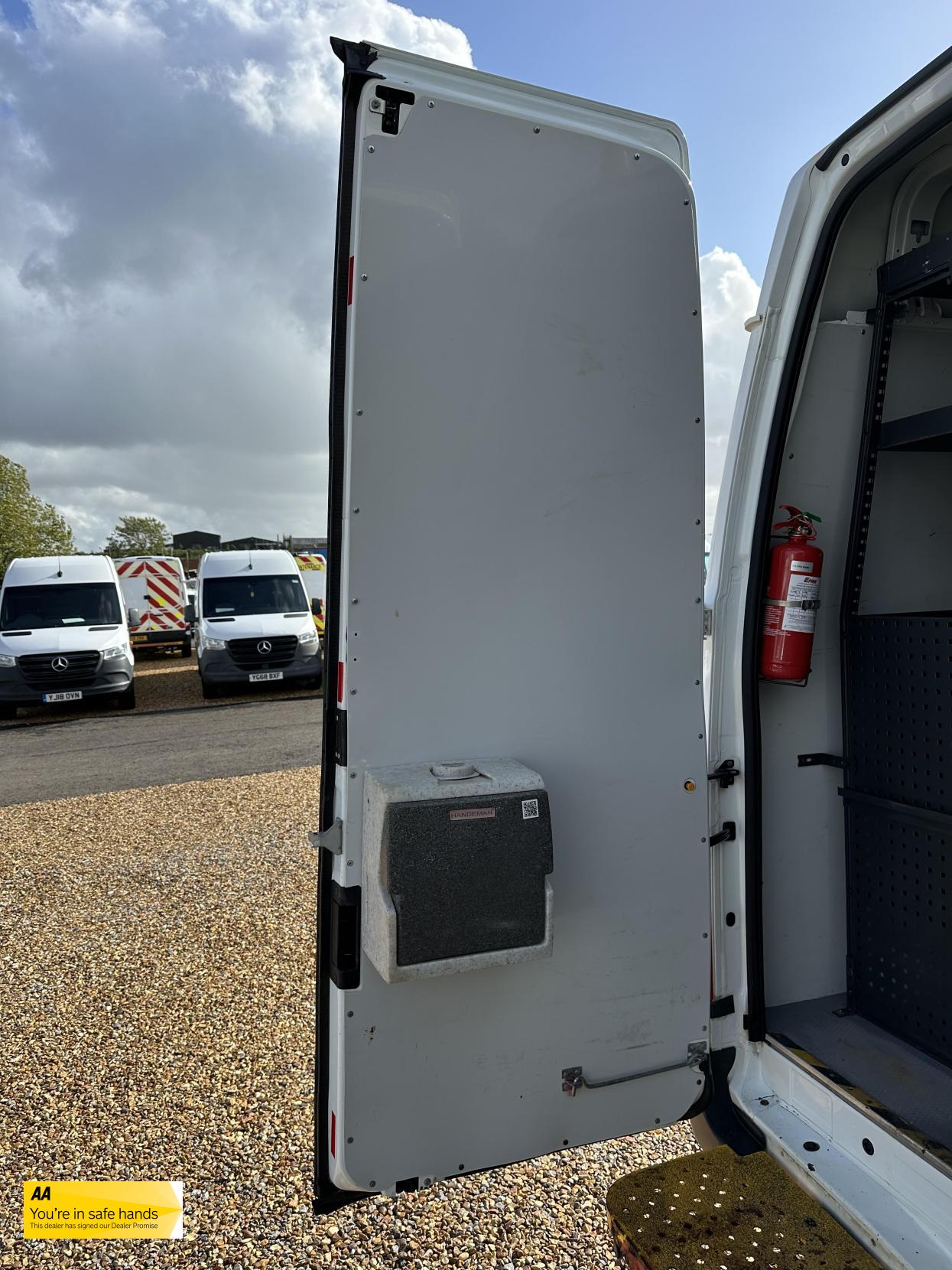 Ford Transit 2.2 TDCi 350 Panel Van 3dr Diesel Manual RWD L3 H3 (224 g/km, 98 bhp)