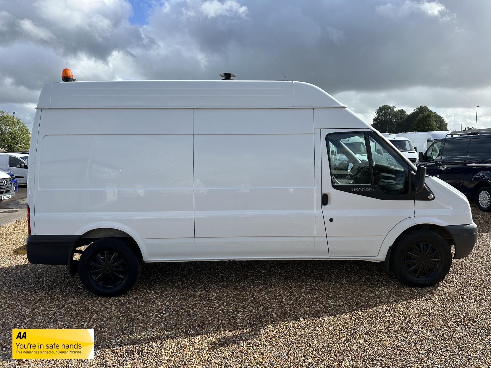 Ford Transit 2.2 TDCi 350 Panel Van 3dr Diesel Manual RWD L3 H3 (224 g/km, 98 bhp)