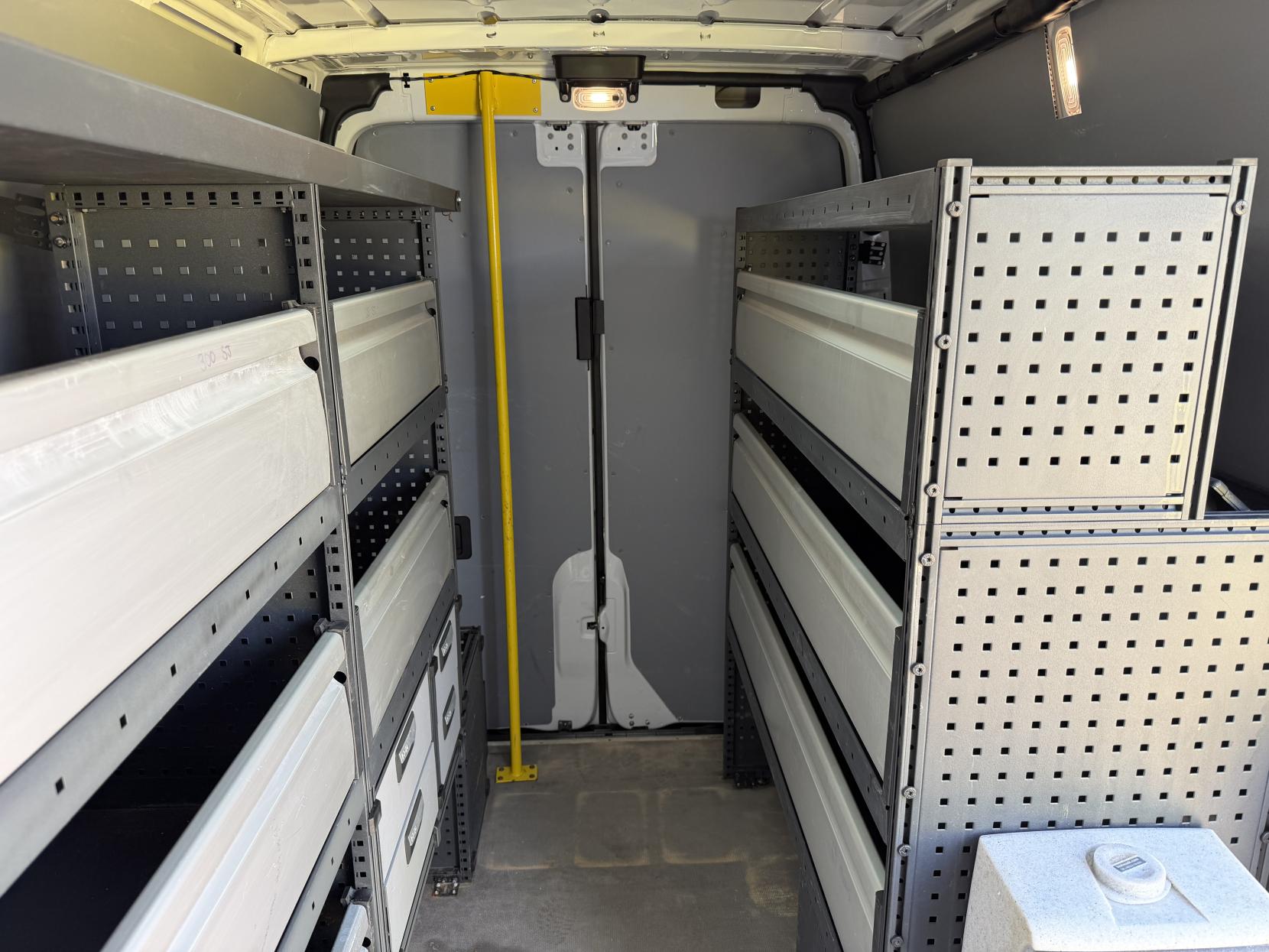 2020 Mercedes-Benz Sprinter 2.1 314 CDI Premium Panel Van 5dr Diesel Manual FWD L2 H2 Euro 6 (s/s) (143 ps) - Thumbnail 40