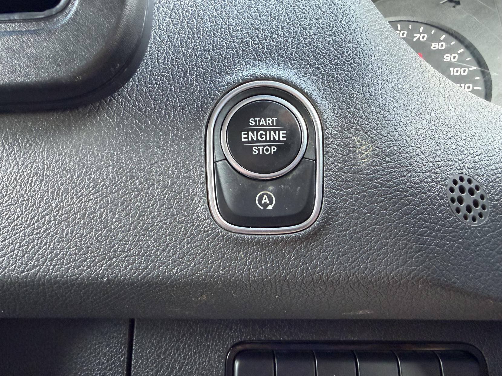 2020 Mercedes-Benz Sprinter 2.1 314 CDI Premium Panel Van 5dr Diesel Manual FWD L2 H2 Euro 6 (s/s) (143 ps) - Thumbnail 26