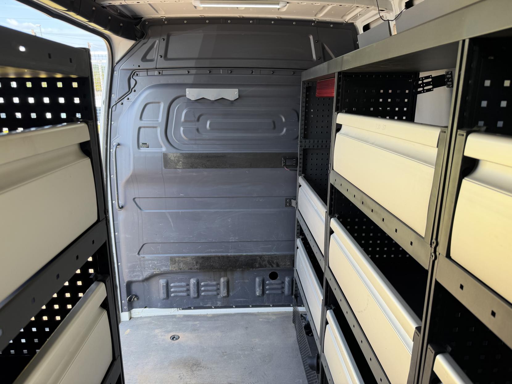 2020 Mercedes-Benz Sprinter 2.1 314 CDI Premium Panel Van 5dr Diesel Manual FWD L2 H2 Euro 6 (s/s) (143 ps) - Thumbnail 41