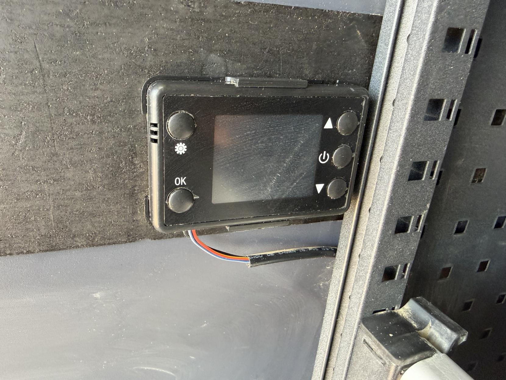 2020 Mercedes-Benz Sprinter 2.1 314 CDI Premium Panel Van 5dr Diesel Manual FWD L2 H2 Euro 6 (s/s) (143 ps) - Thumbnail 45