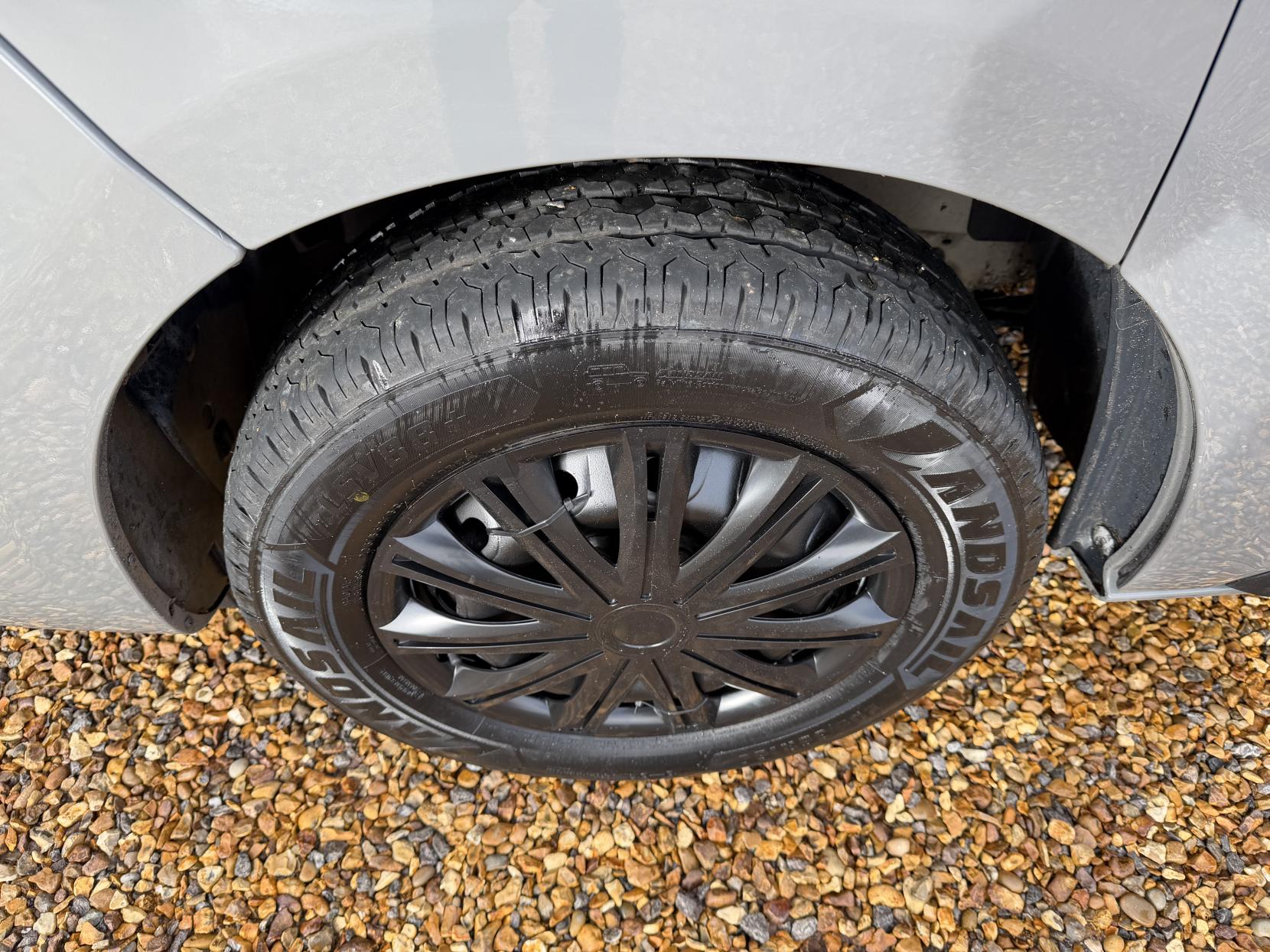 Renault Trafic 1.6 dCi ENERGY 27 Sport Panel Van 5dr Diesel Manual SWB Standard Roof Euro 5 (s/s) (120 ps)