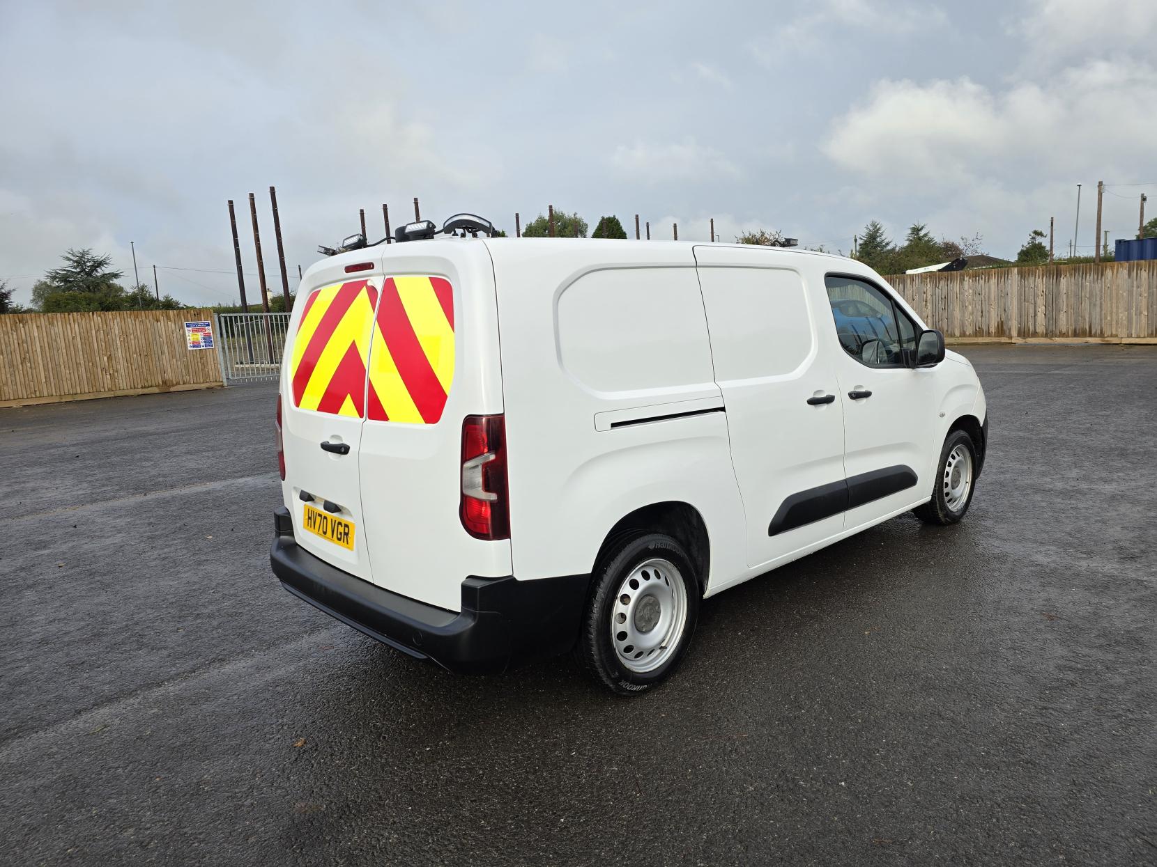 Peugeot Partner 1.5 BlueHDi 950 S Long Panel Van 6dr Diesel Manual LWB Euro 6 (s/s) (100 bhp)