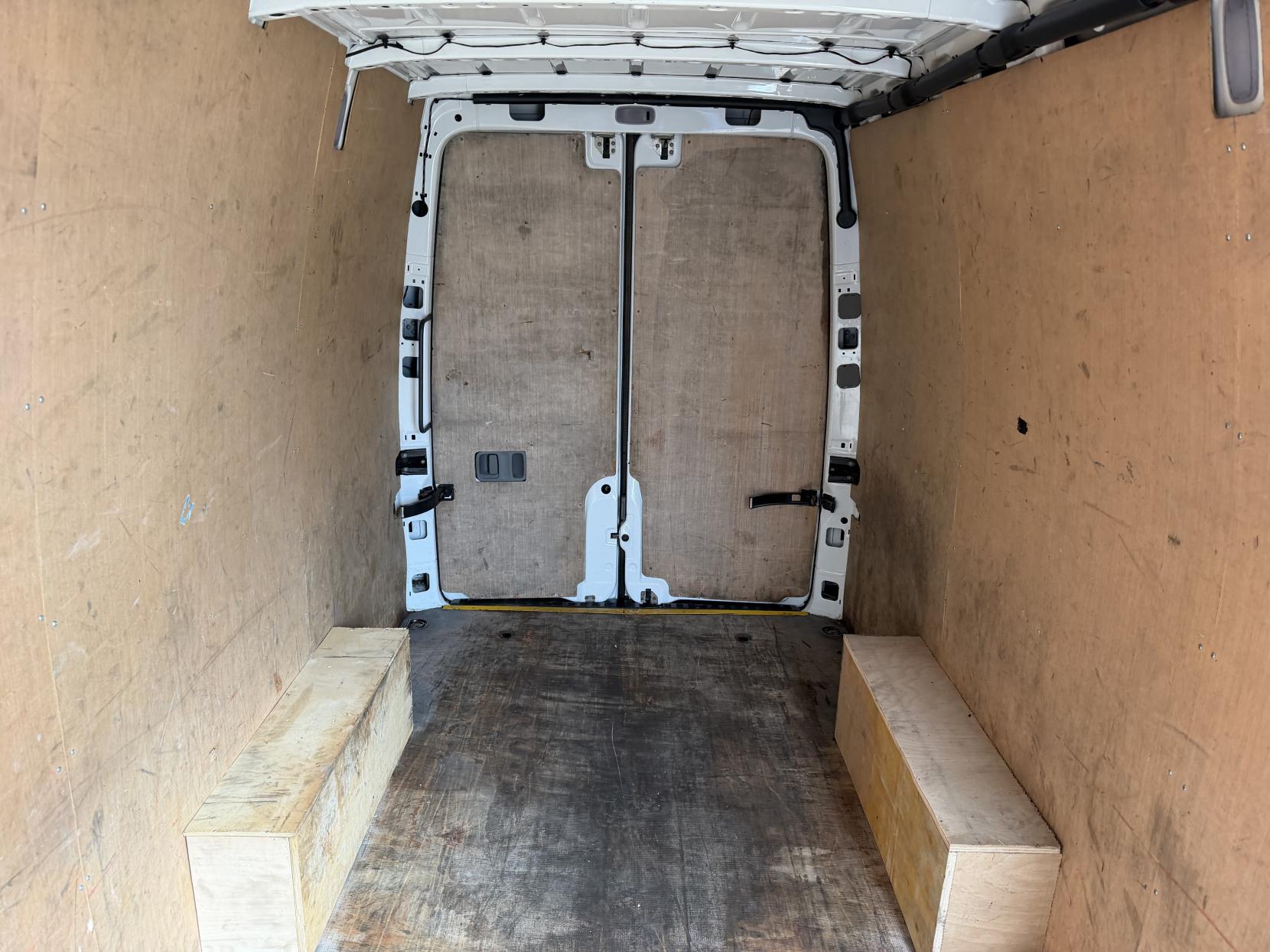 Mercedes-Benz Sprinter 2.1 313 CDi Panel Van 4dr Diesel Manual RWD L3 H3 (129 bhp)