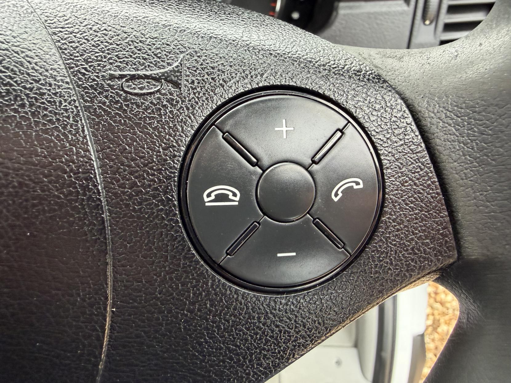 Mercedes-Benz Sprinter 2.1 313 CDi Panel Van 4dr Diesel Manual RWD L3 H3 (129 bhp)