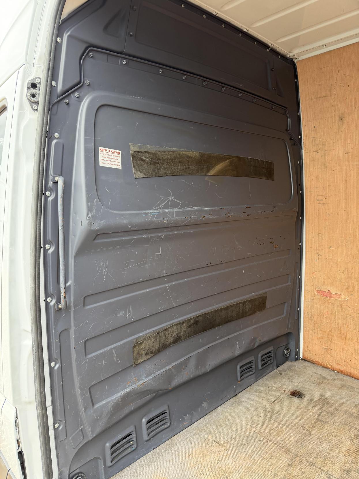 Mercedes-Benz Sprinter 2.1 313 CDi Panel Van 4dr Diesel Manual RWD L3 H3 (129 bhp)