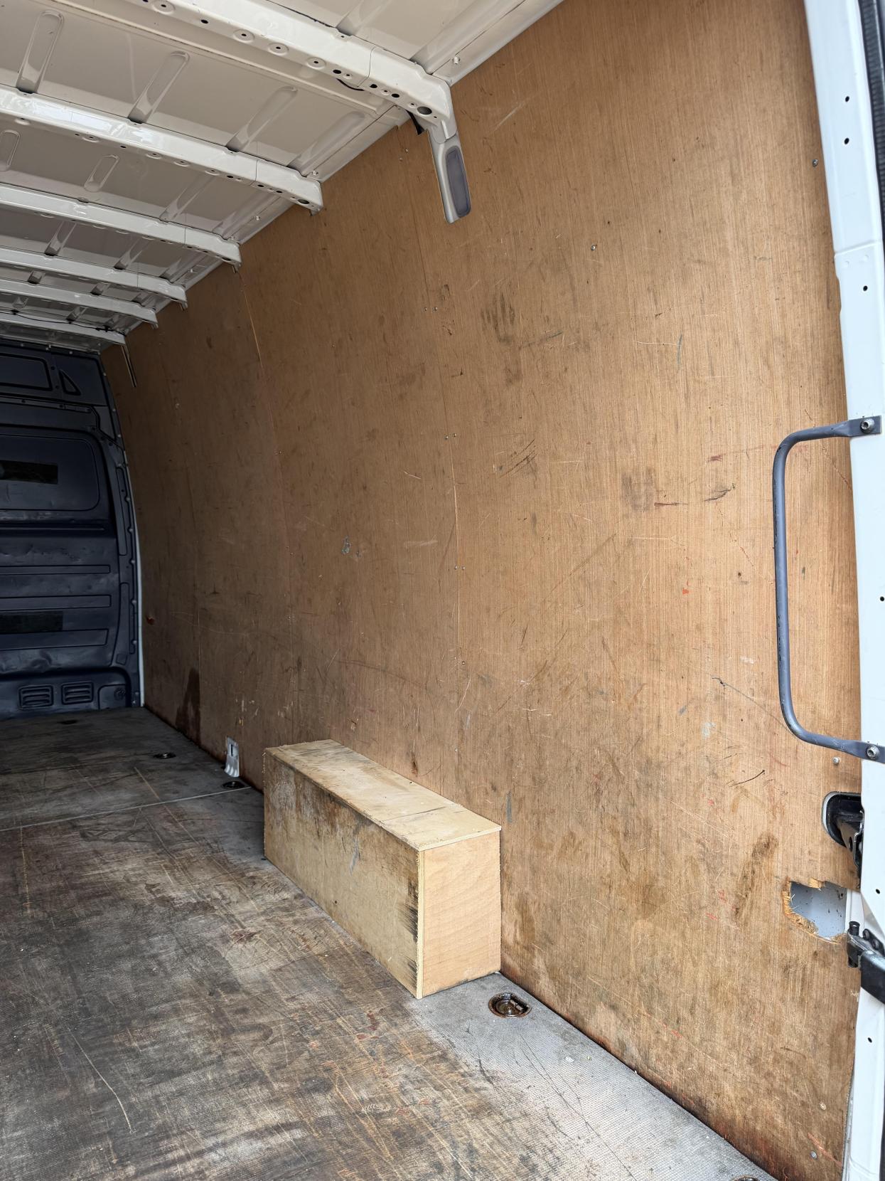 Mercedes-Benz Sprinter 2.1 313 CDi Panel Van 4dr Diesel Manual RWD L3 H3 (129 bhp)