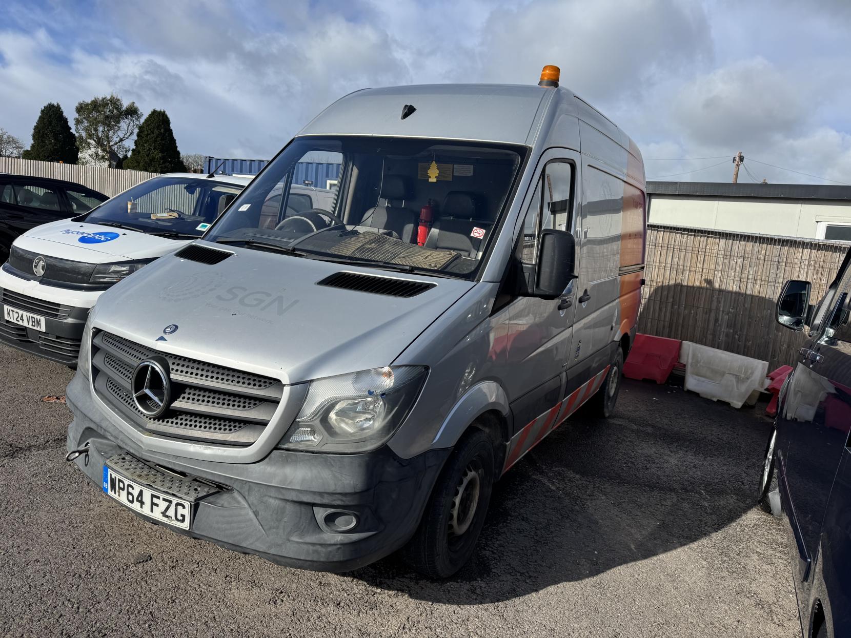 2014 Mercedes-Benz Sprinter 2.1 313 CDi Panel Van 4dr Diesel Manual RWD L1 H3 (222 g/km, 129 bhp) - Thumbnail 3