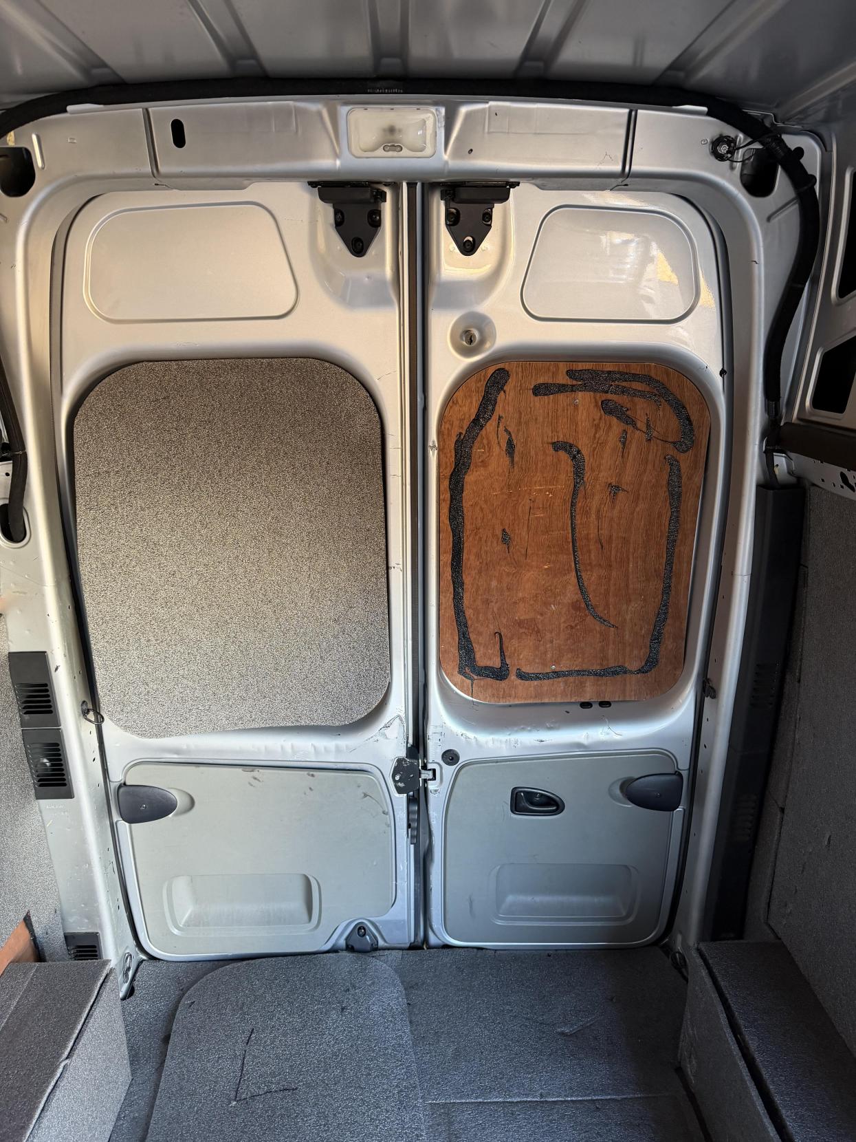 Renault Trafic 2.0 dCi ENERGY 30 Business+ Panel Van 5dr Diesel Manual SWB High Roof Euro 6 (s/s) (145 ps)