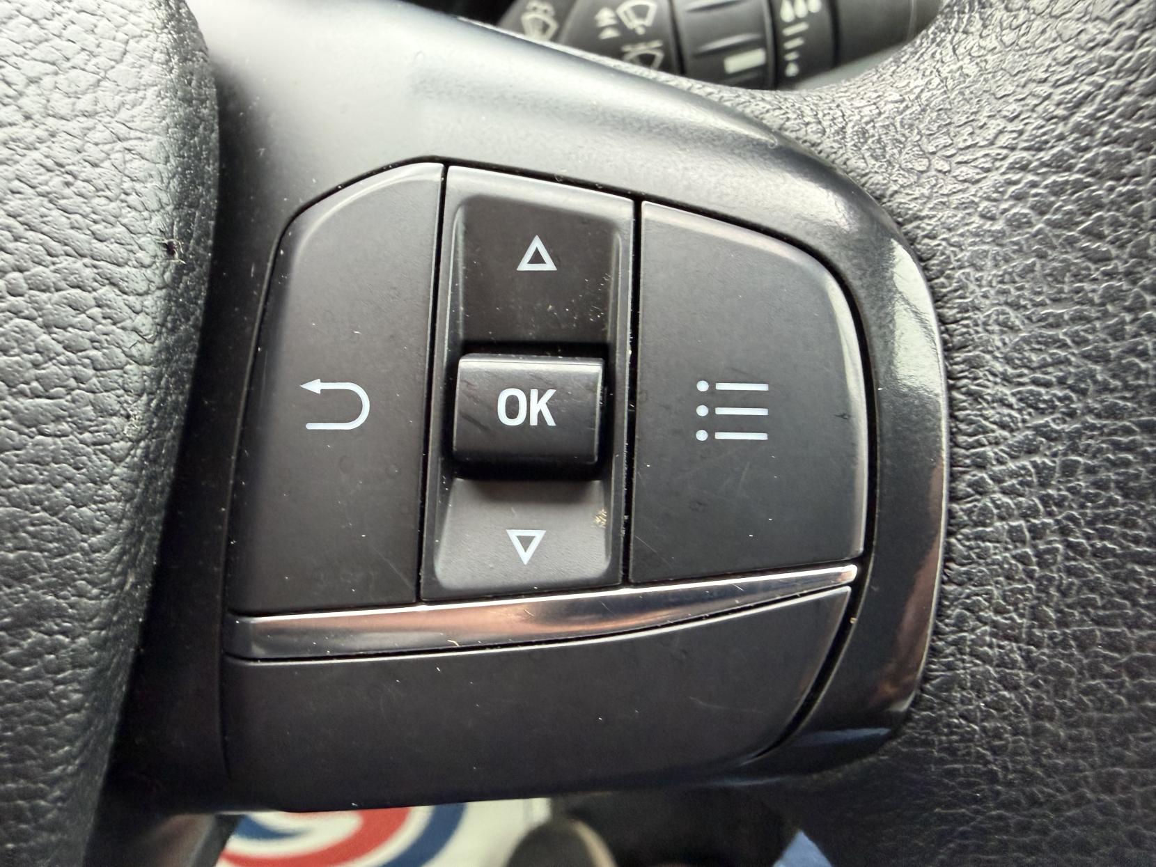 Ford Transit 2.0 350 EcoBlue Leader Panel Van 5dr Diesel Manual RWD L3 H3 Euro 6 (s/s) (130 ps)