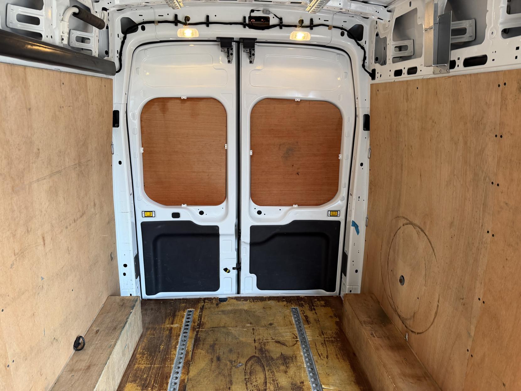 Ford Transit 2.0 350 EcoBlue Leader Panel Van 5dr Diesel Manual RWD L3 H3 Euro 6 (s/s) (130 ps)