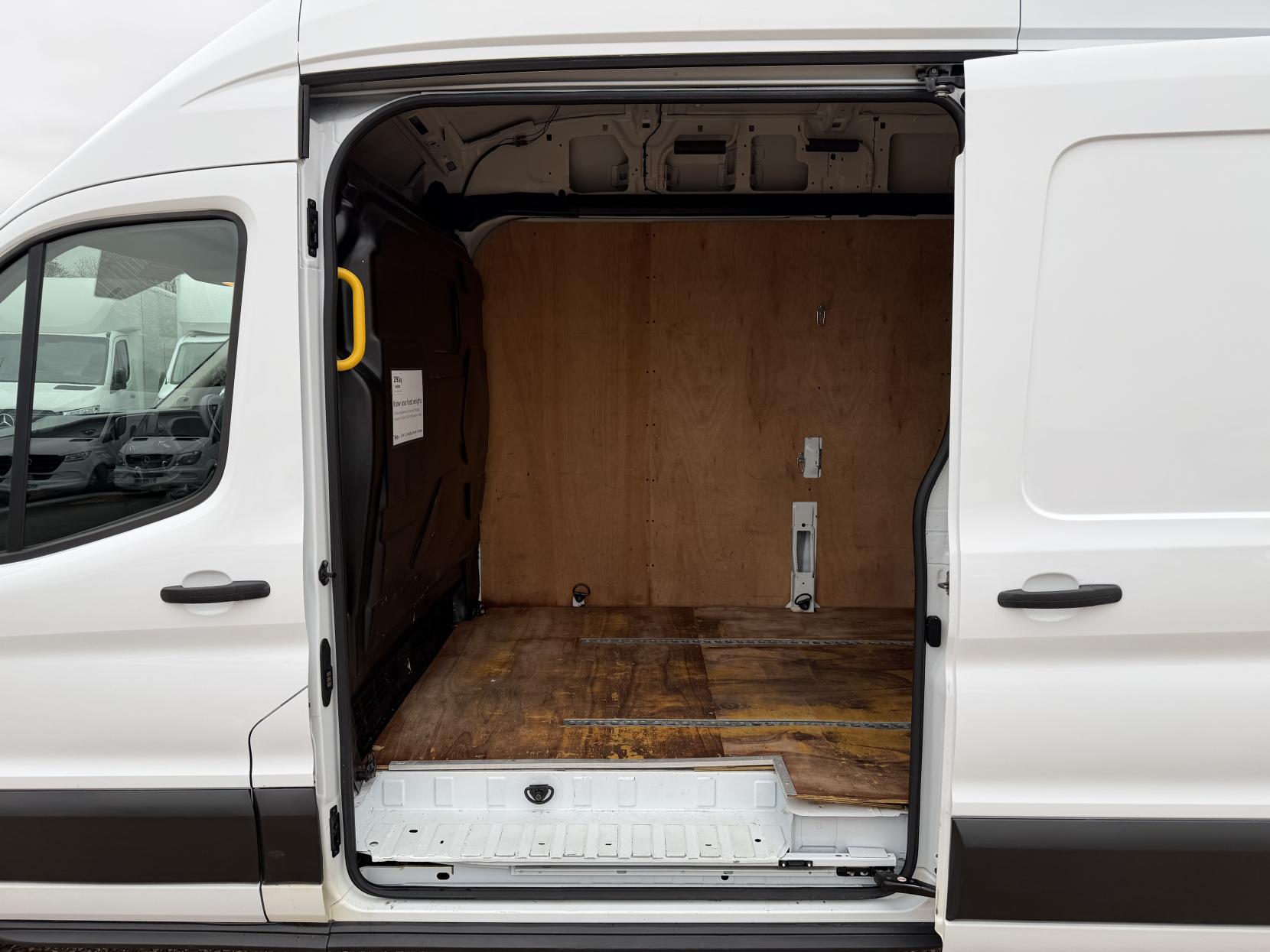 Ford Transit 2.0 350 EcoBlue Leader Panel Van 5dr Diesel Manual RWD L3 H3 Euro 6 (s/s) (130 ps)