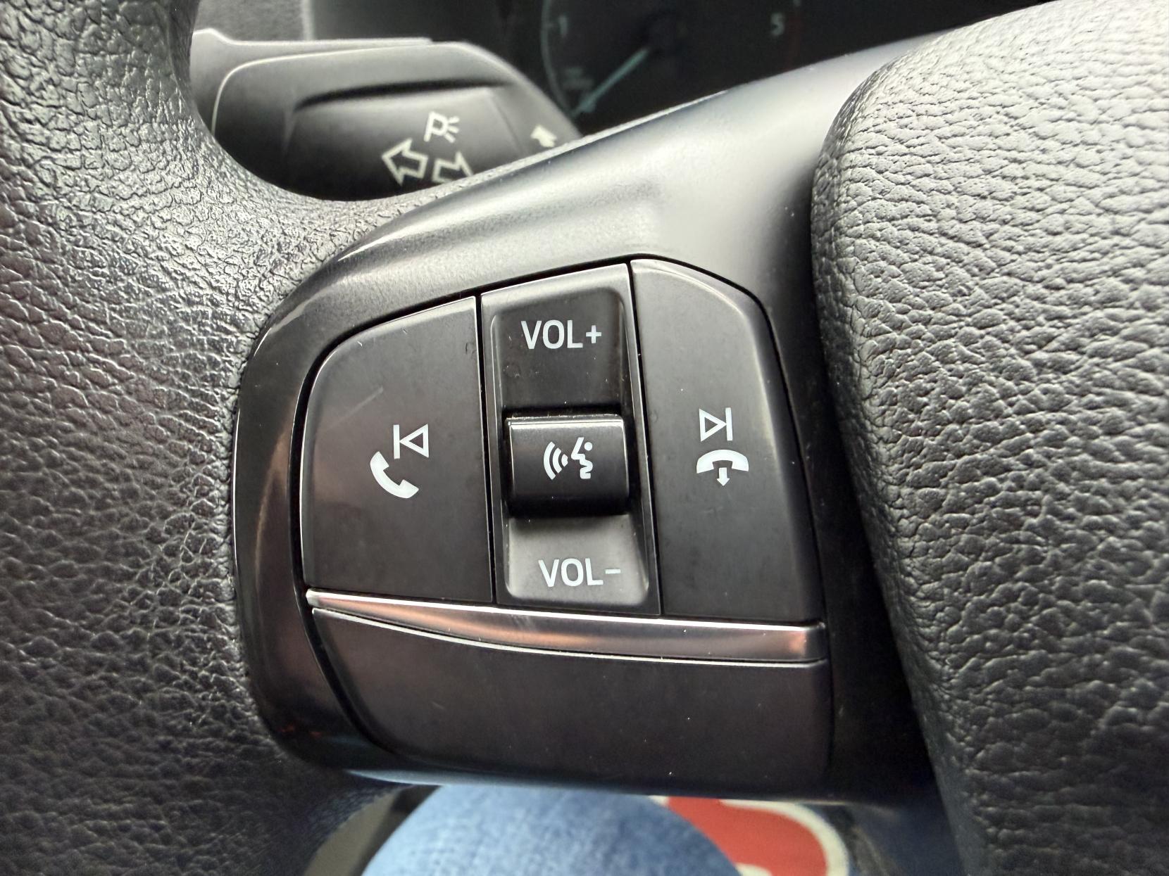 Ford Transit 2.0 350 EcoBlue Leader Panel Van 5dr Diesel Manual RWD L3 H3 Euro 6 (s/s) (130 ps)