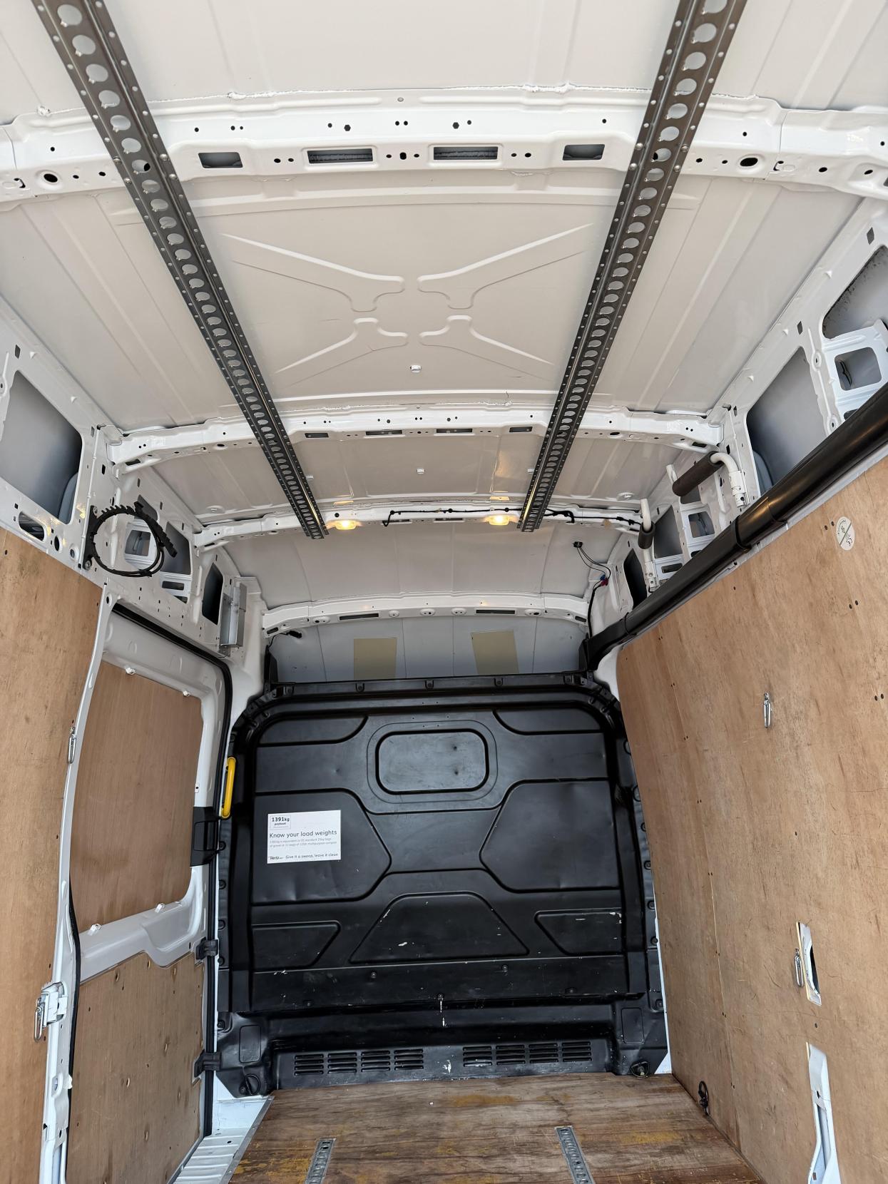 Ford Transit 2.0 350 EcoBlue Leader Panel Van 5dr Diesel Manual RWD L3 H3 Euro 6 (s/s) (130 ps)