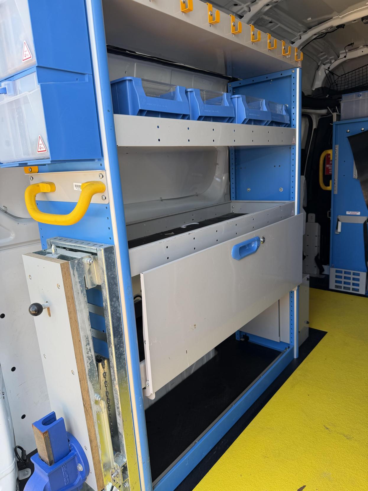 2019 Ford Transit Custom 2.0 320 EcoBlue Panel Van 5dr Diesel Manual L2 H2 Euro 6 (130 ps) - Thumbnail 37