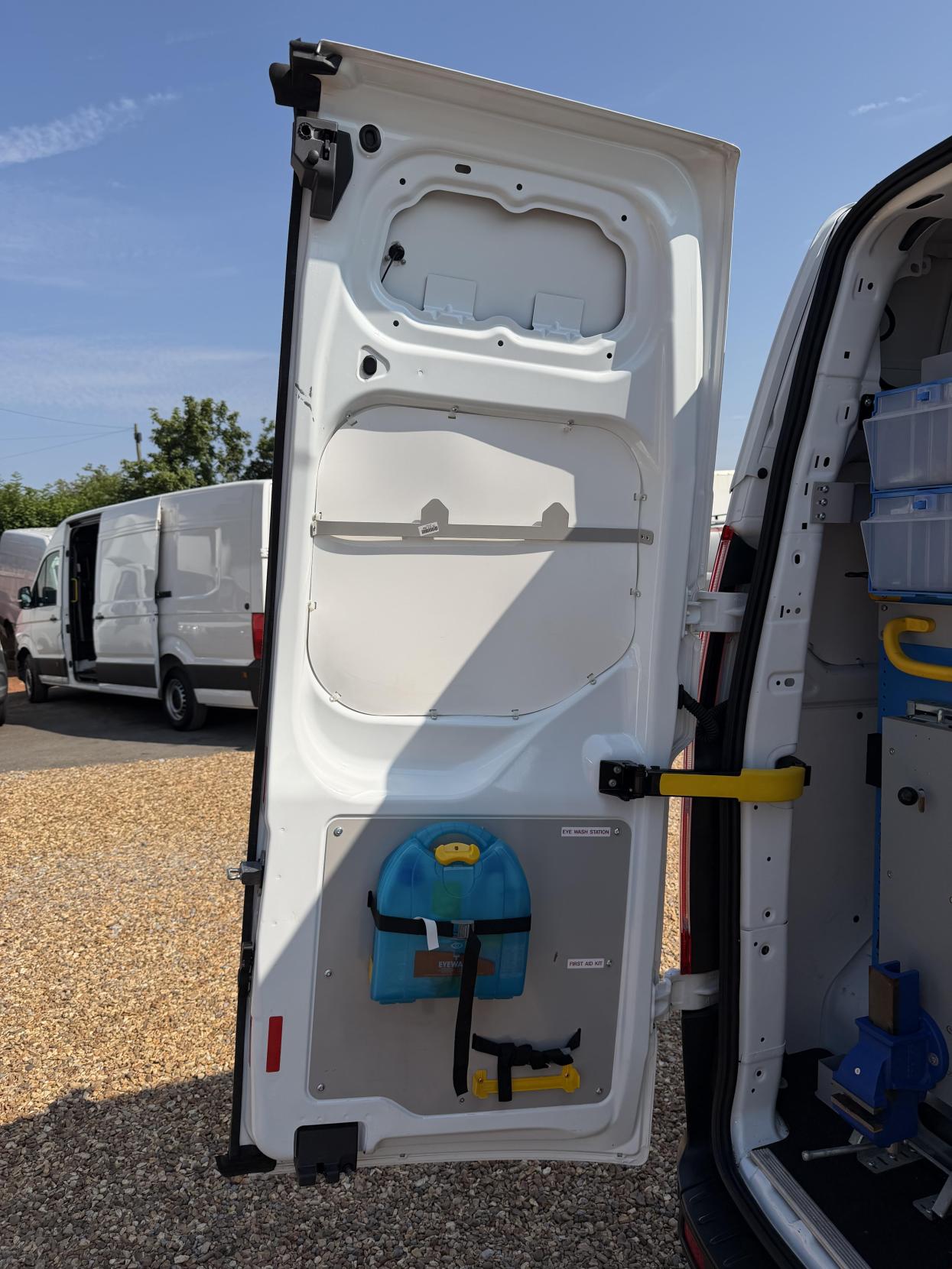 2019 Ford Transit Custom 2.0 320 EcoBlue Panel Van 5dr Diesel Manual L2 H2 Euro 6 (130 ps) - Thumbnail 30
